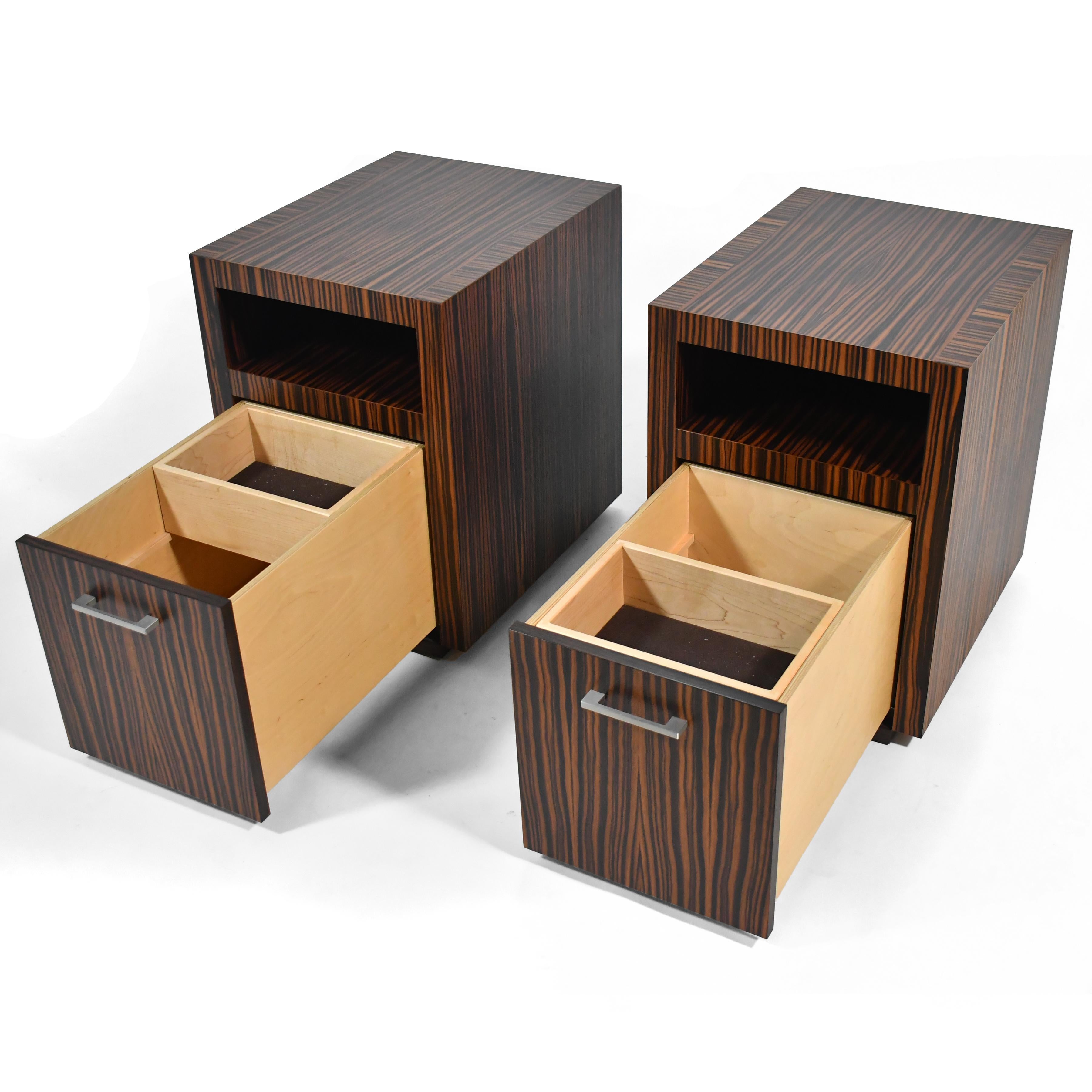 Contemporary Pair of Bespoke Nightstands in Zebra Wood For Sale