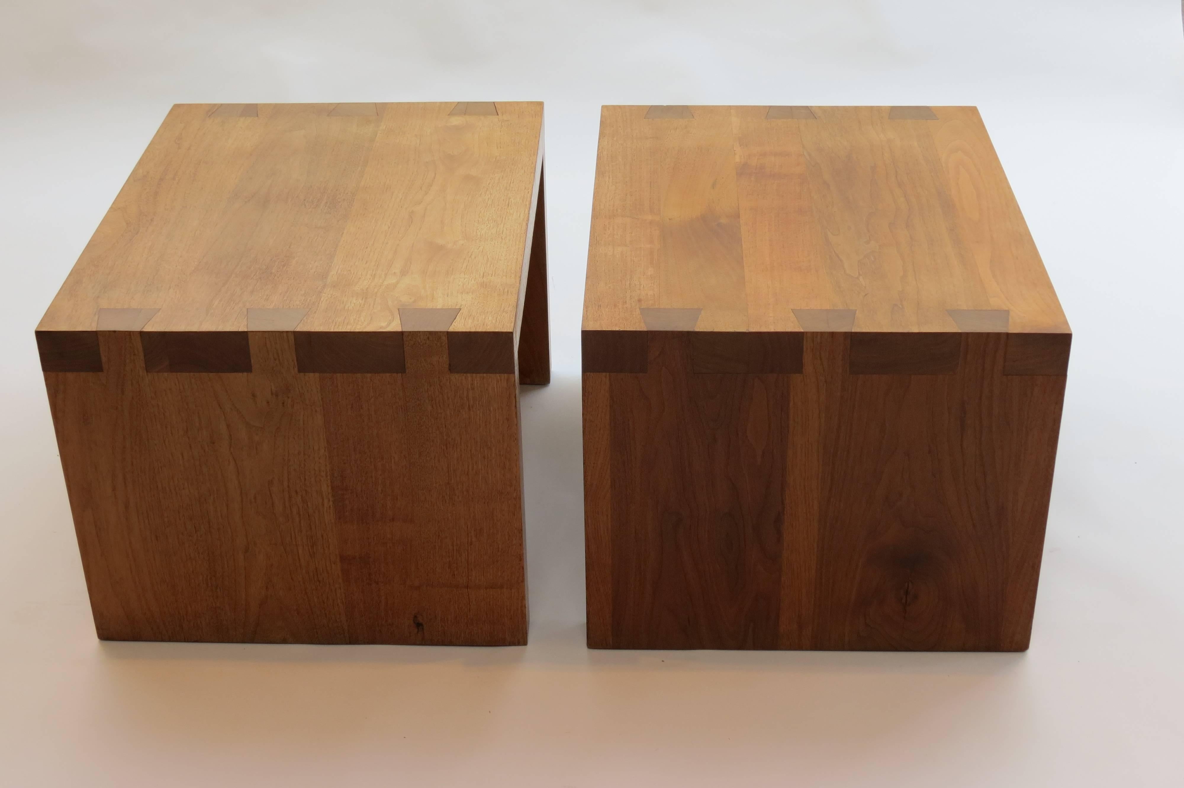 dovetail table