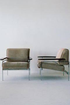 Pair of Beto Armchairs, Sergio Rodrigues