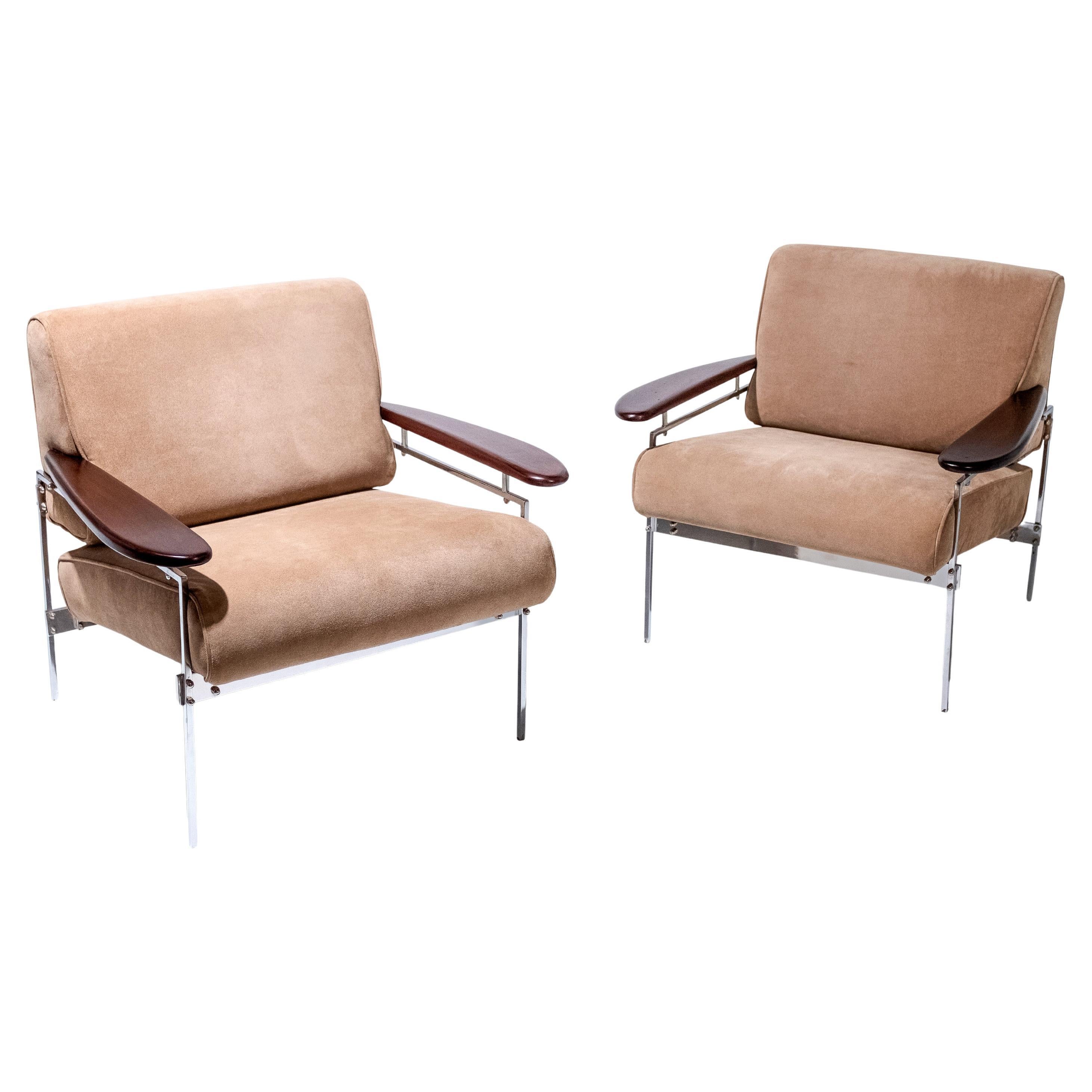 Pair of Beto Armchairs, Sergio Rodrigues im Angebot