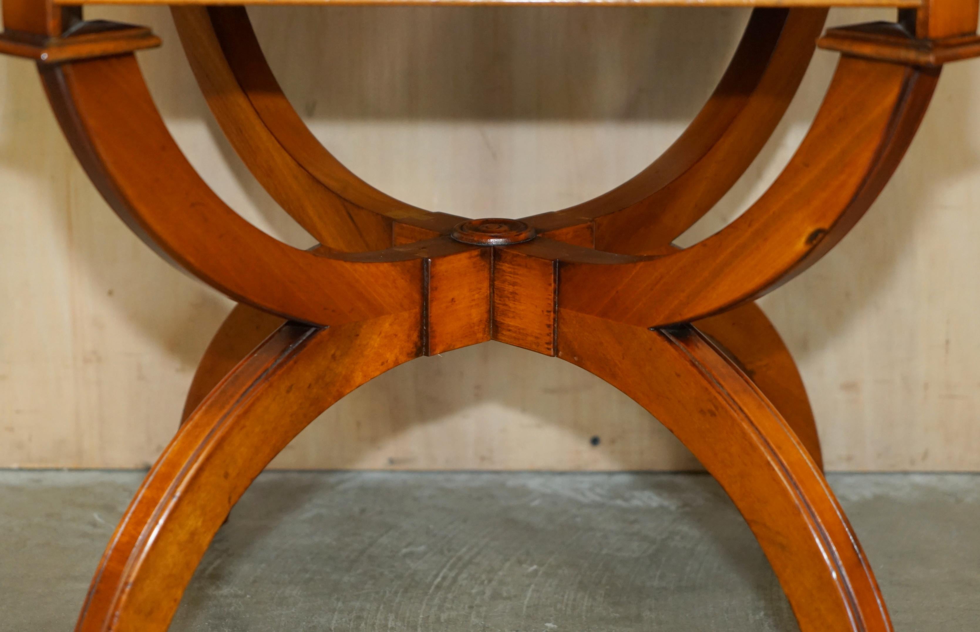 British PAIR OF BEVAN FUNNELL ENGLAND BURR YEW SIDE TABLES EACH WITH A SIGNLE DRAWEr For Sale