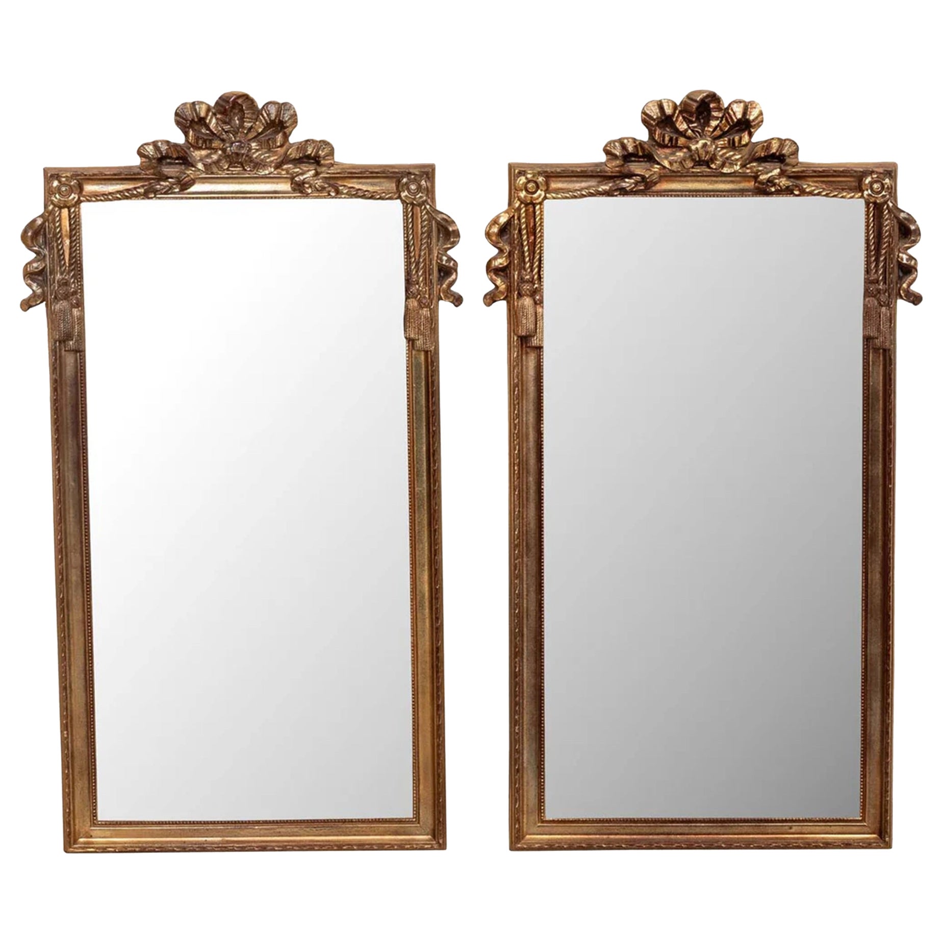 Pareja De Espejos Biselados Dorados Con Borla en venta