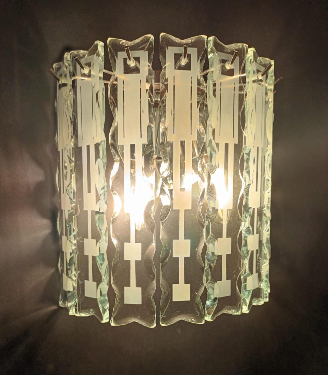 Verre Paire d'appliques biseautées de Cristal Arte - 3 paires disponibles en vente