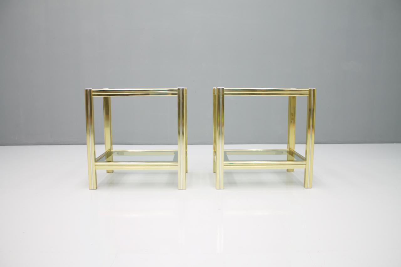 Hollywood Regency Pair of Bi-Color Side or End Tables in Brass, Glass, and Chrome, 1970s For Sale