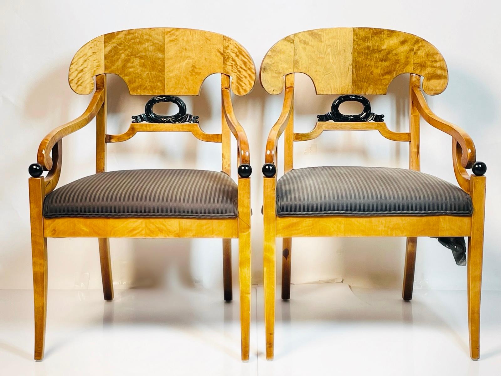 Hand-Crafted Pair of Biedermeier Arm Chairs in Flame Birch Wood, Sweden 1900s For Sale