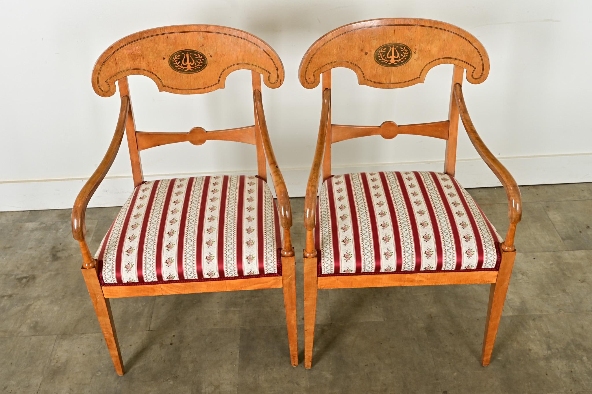 Betulla Coppia di poltrone Biedermeier in vendita
