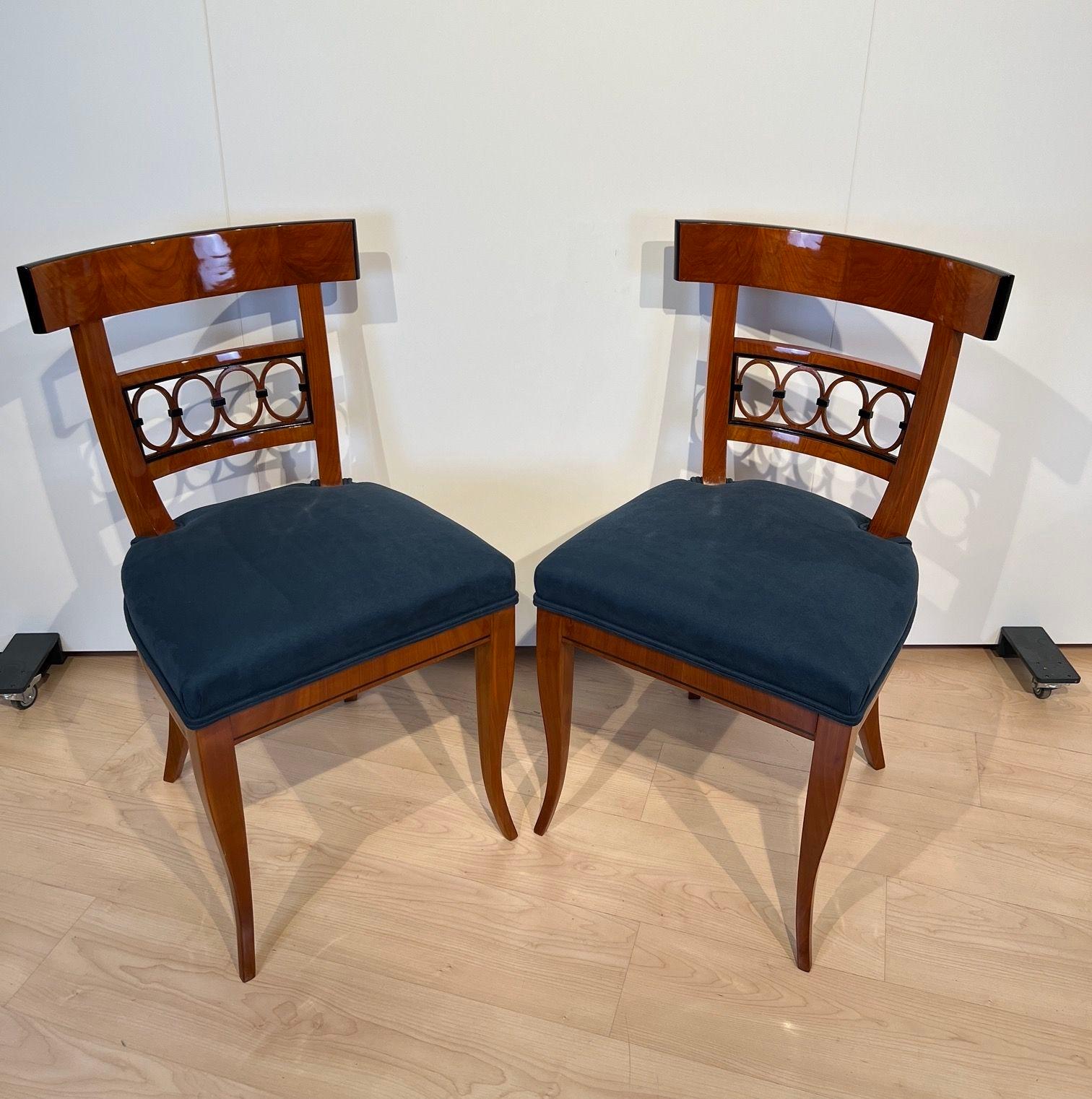 Pair of Biedermeier Chairs, Cherry Veneer, Blue Suede, South Germany circa 1840 5