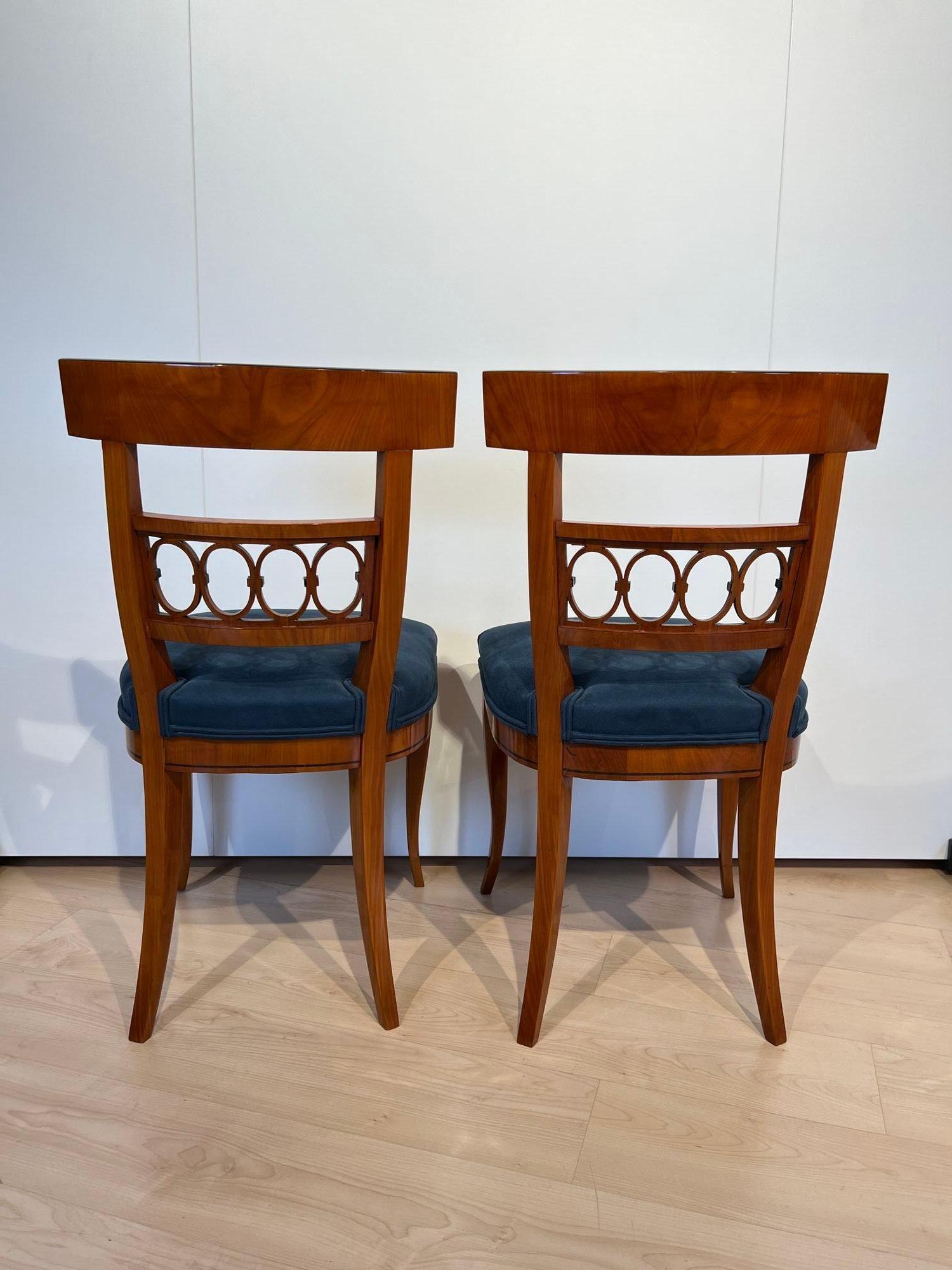 Pair of Biedermeier Chairs, Cherry Veneer, Blue Suede, South Germany circa 1840 7