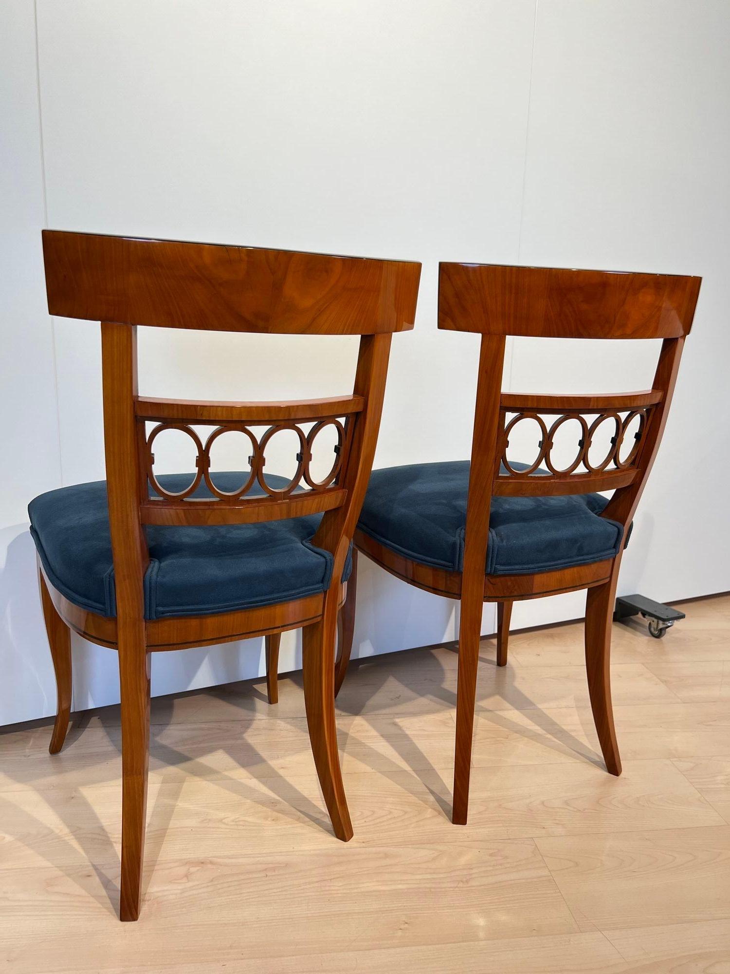 Pair of Biedermeier Chairs, Cherry Veneer, Blue Suede, South Germany circa 1840 8
