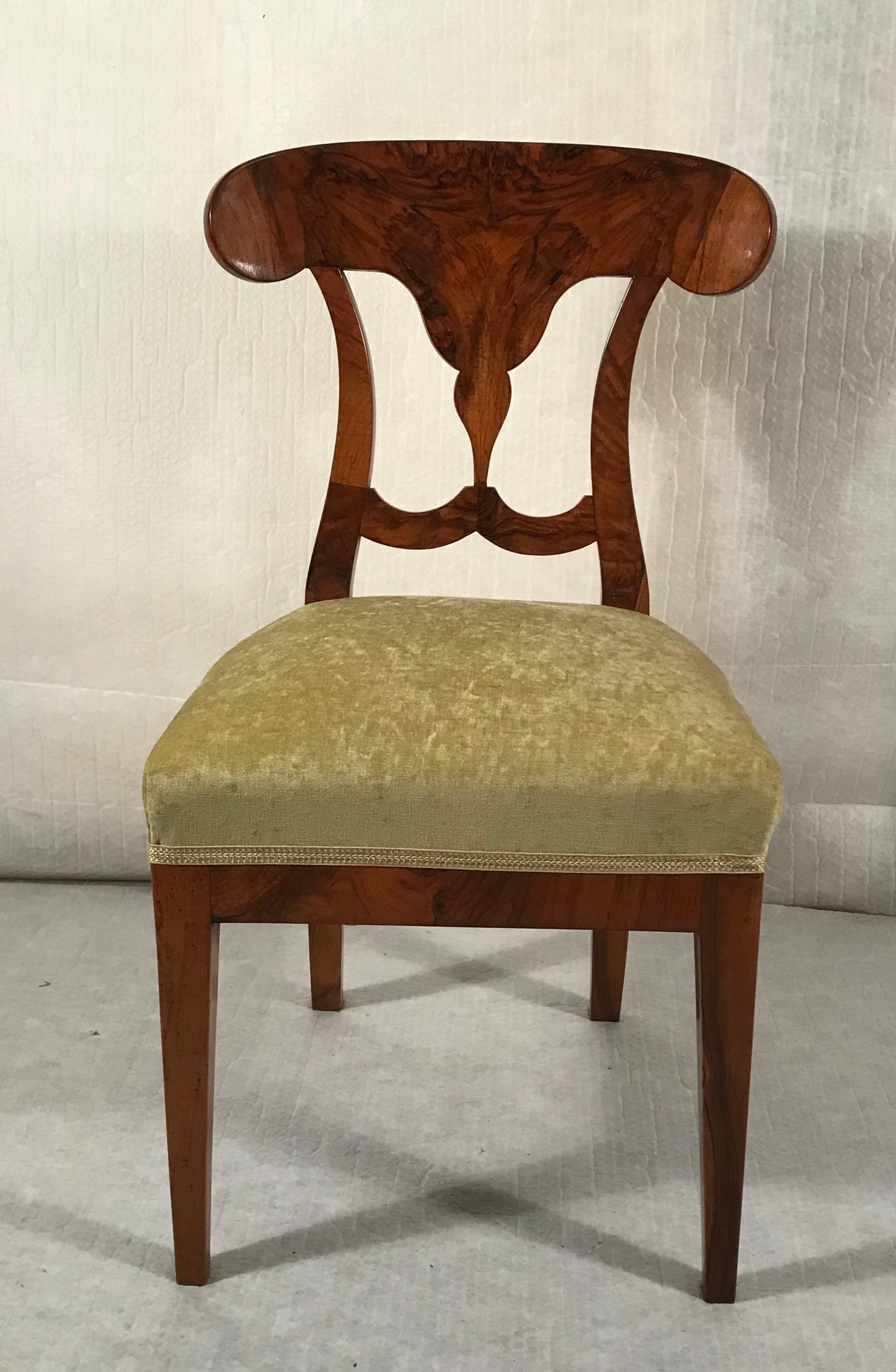 Walnut Pair of Biedermeier Chairs, South German 1820