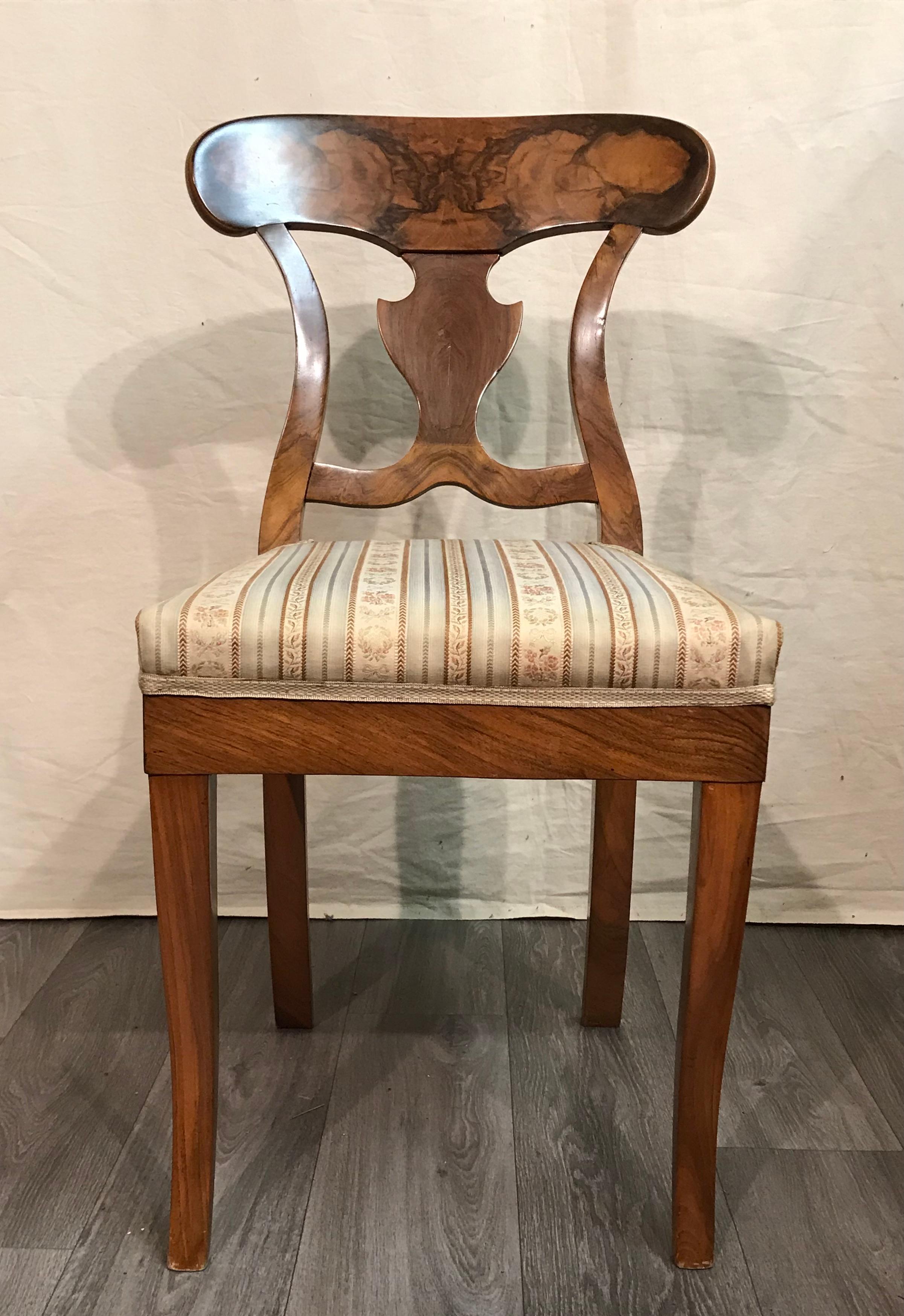 Pair of Biedermeier chairs, South West Germany, 1820 In Good Condition In Belmont, MA