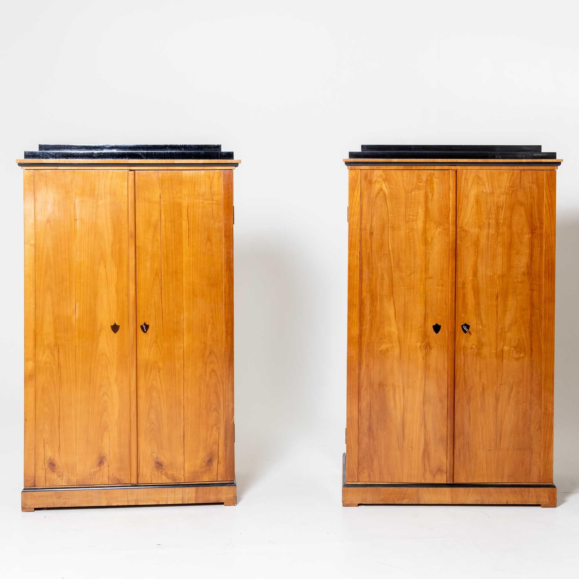 Pair of Biedermeier Collection Cabinets, Germany, probably Munich, c. 1820 12