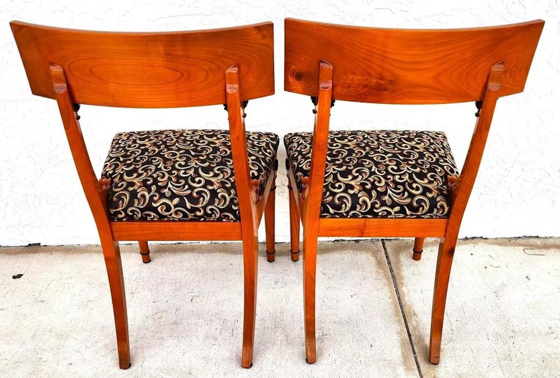 Paire de chaises Empire Biedermeier en broussin en vente 8