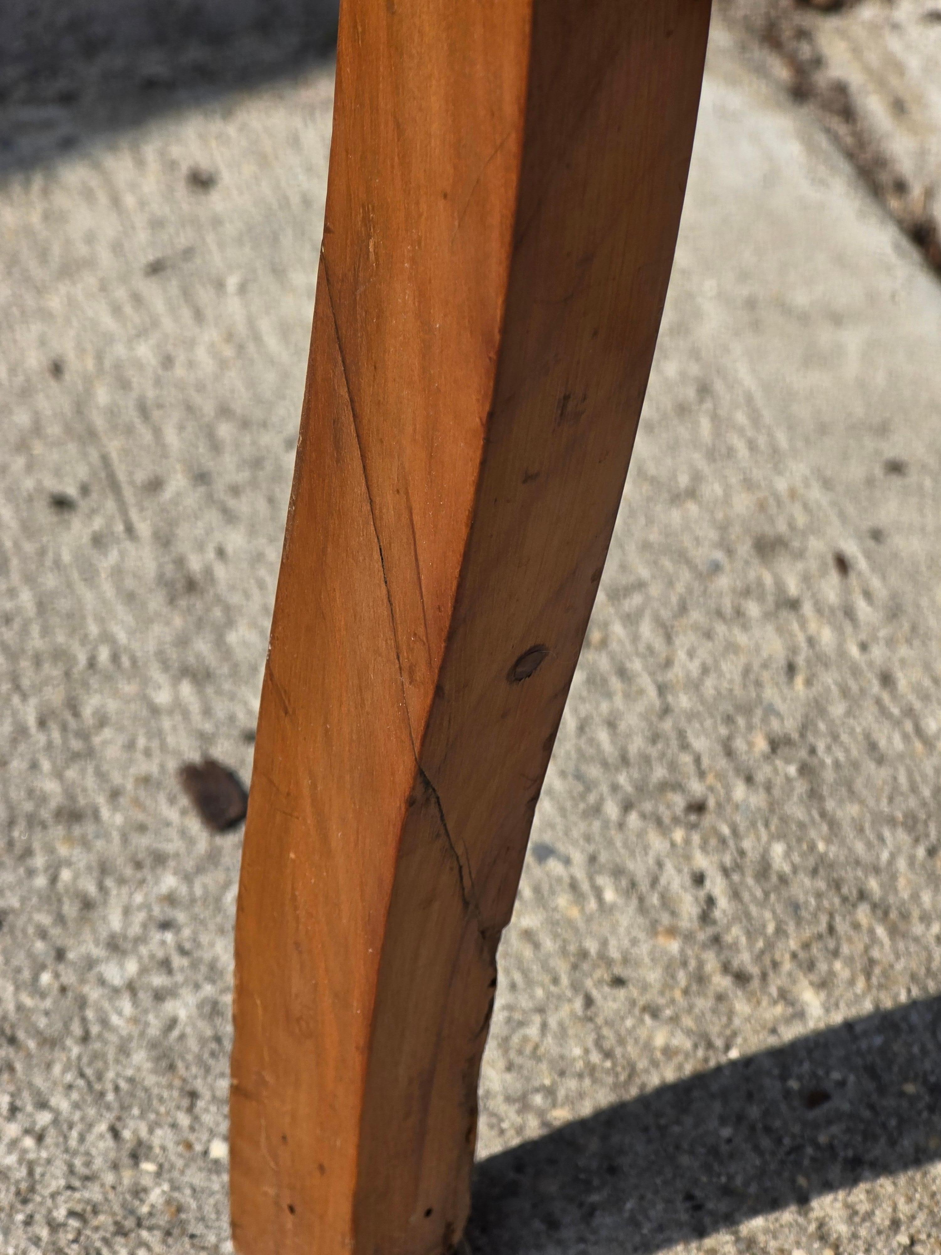 Coppia di poltrone Biedermeier in legno di cirmolo, metà del XIX secolo in vendita 1