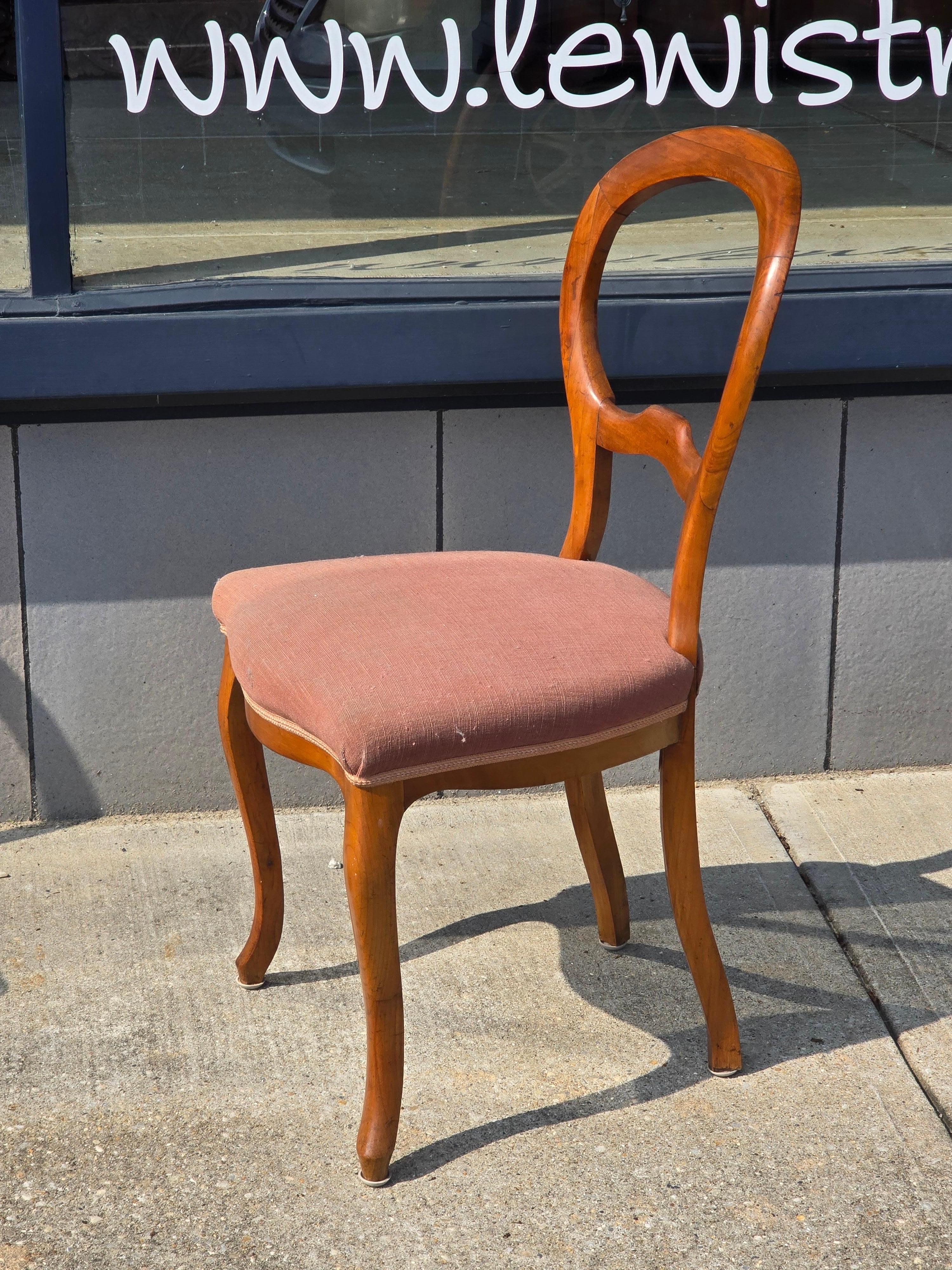 Coppia di poltrone Biedermeier in legno di cirmolo, metà del XIX secolo in vendita 3