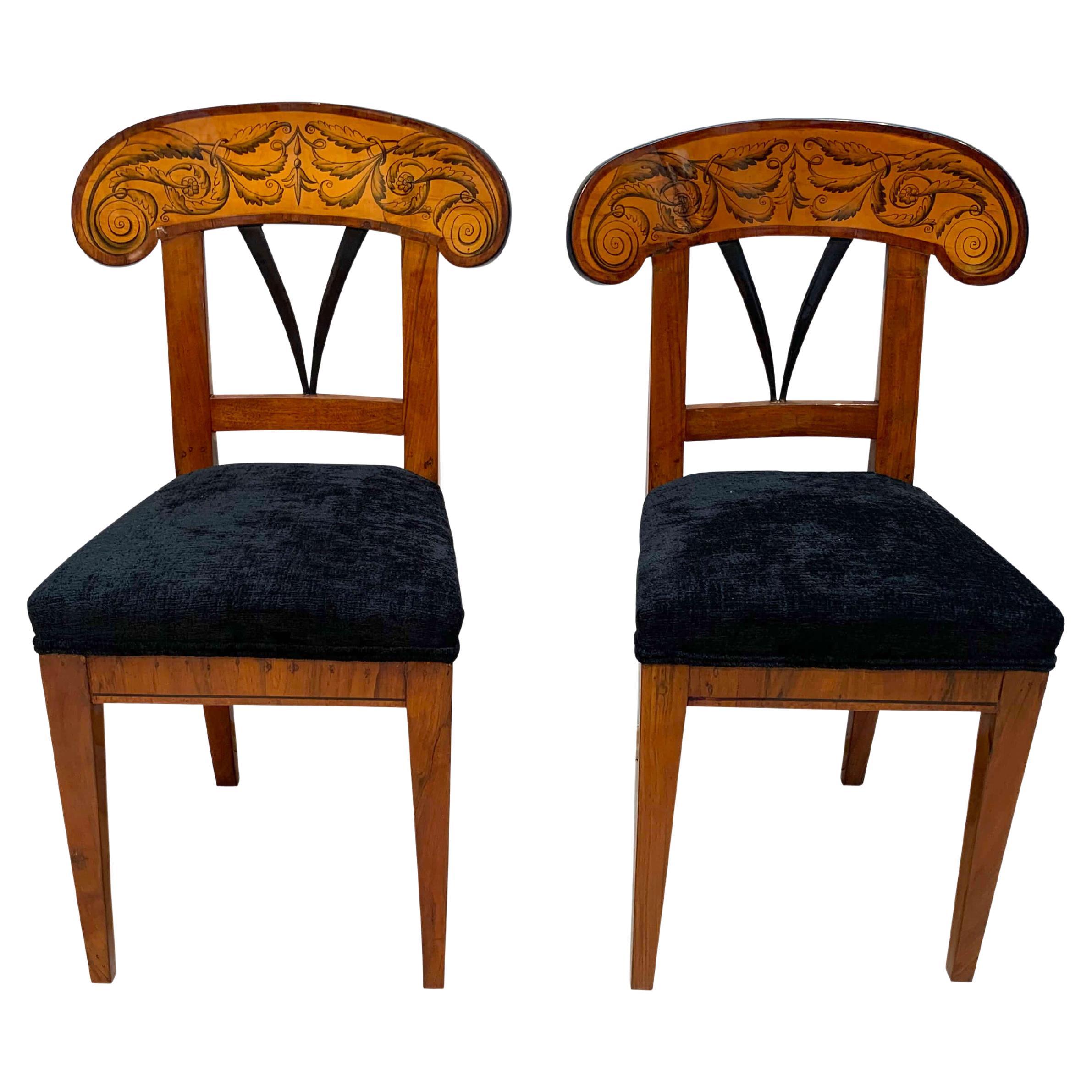 Pair of Biedermeier Shovel Chairs with Ink Painting, Walnut, South German, 1830s