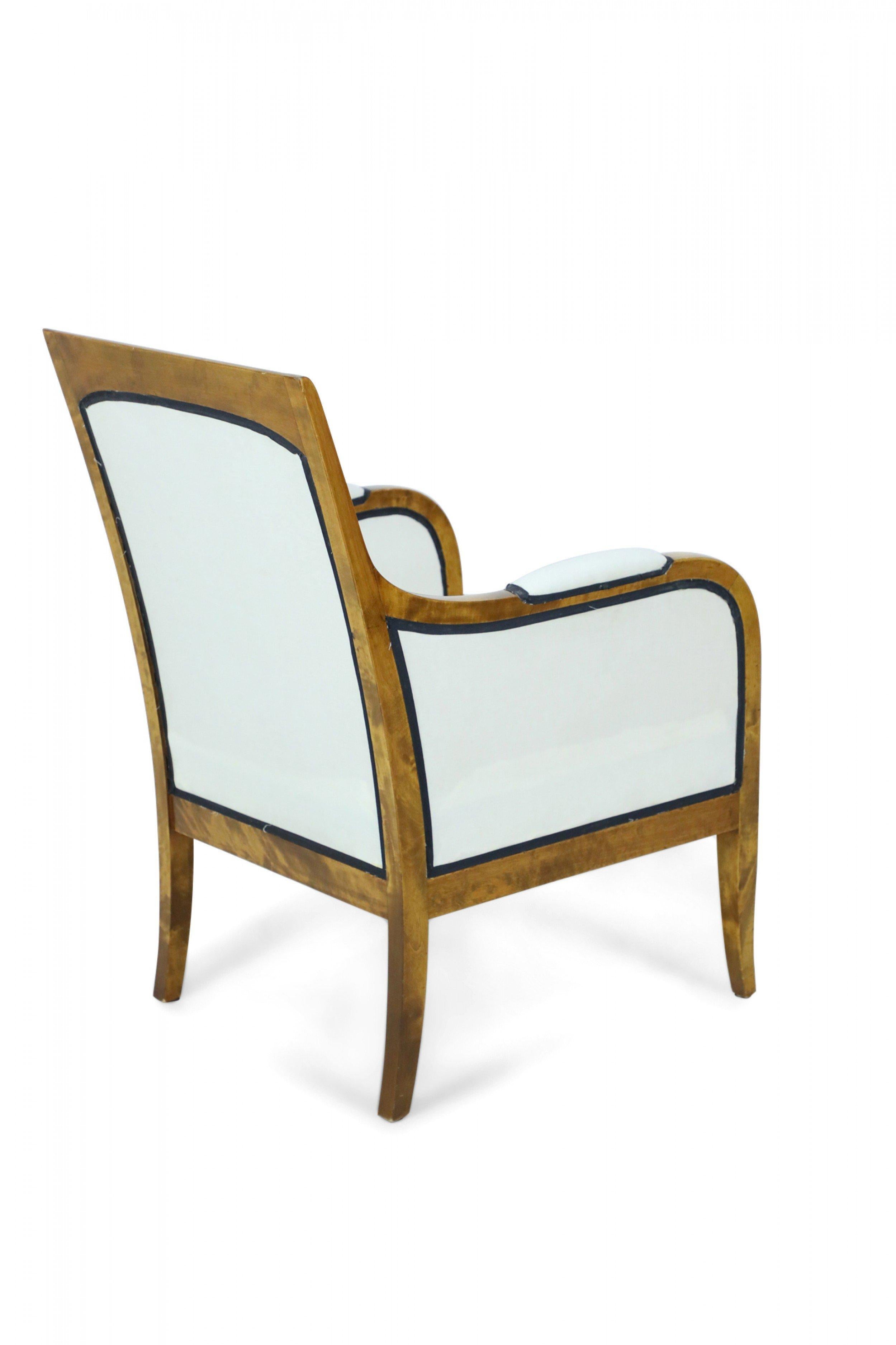 Biedermeier-Sessel mit quadratischer Rückenlehne aus Birke, Paar im Angebot 5