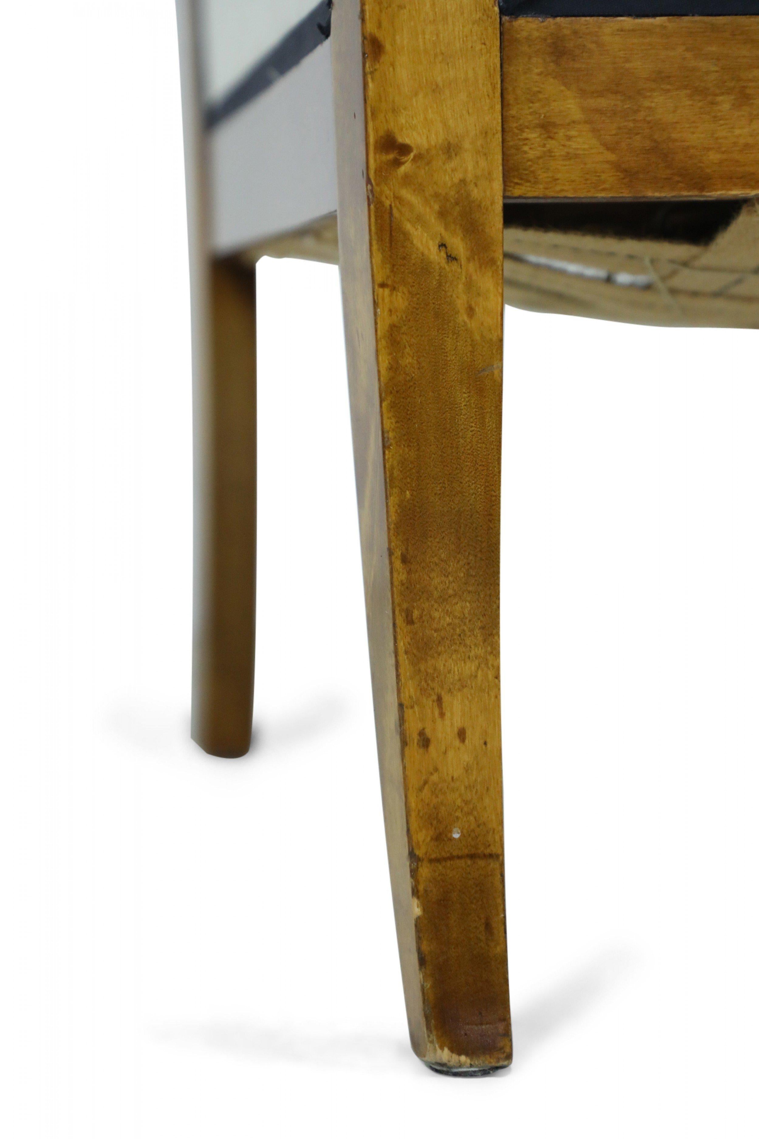 Biedermeier-Sessel mit quadratischer Rückenlehne aus Birke, Paar im Angebot 6