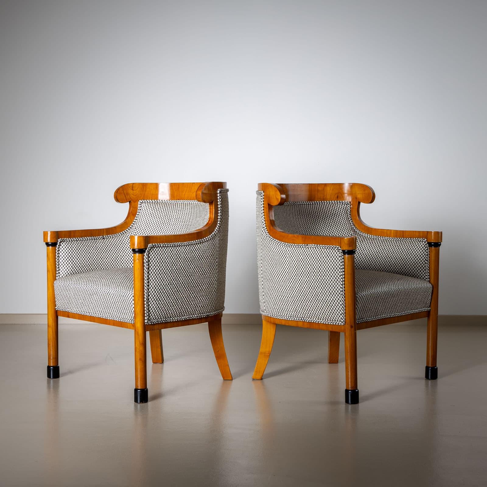 Tedesco Coppia di poltrone in stile Biedermeier, fine XIX secolo in vendita