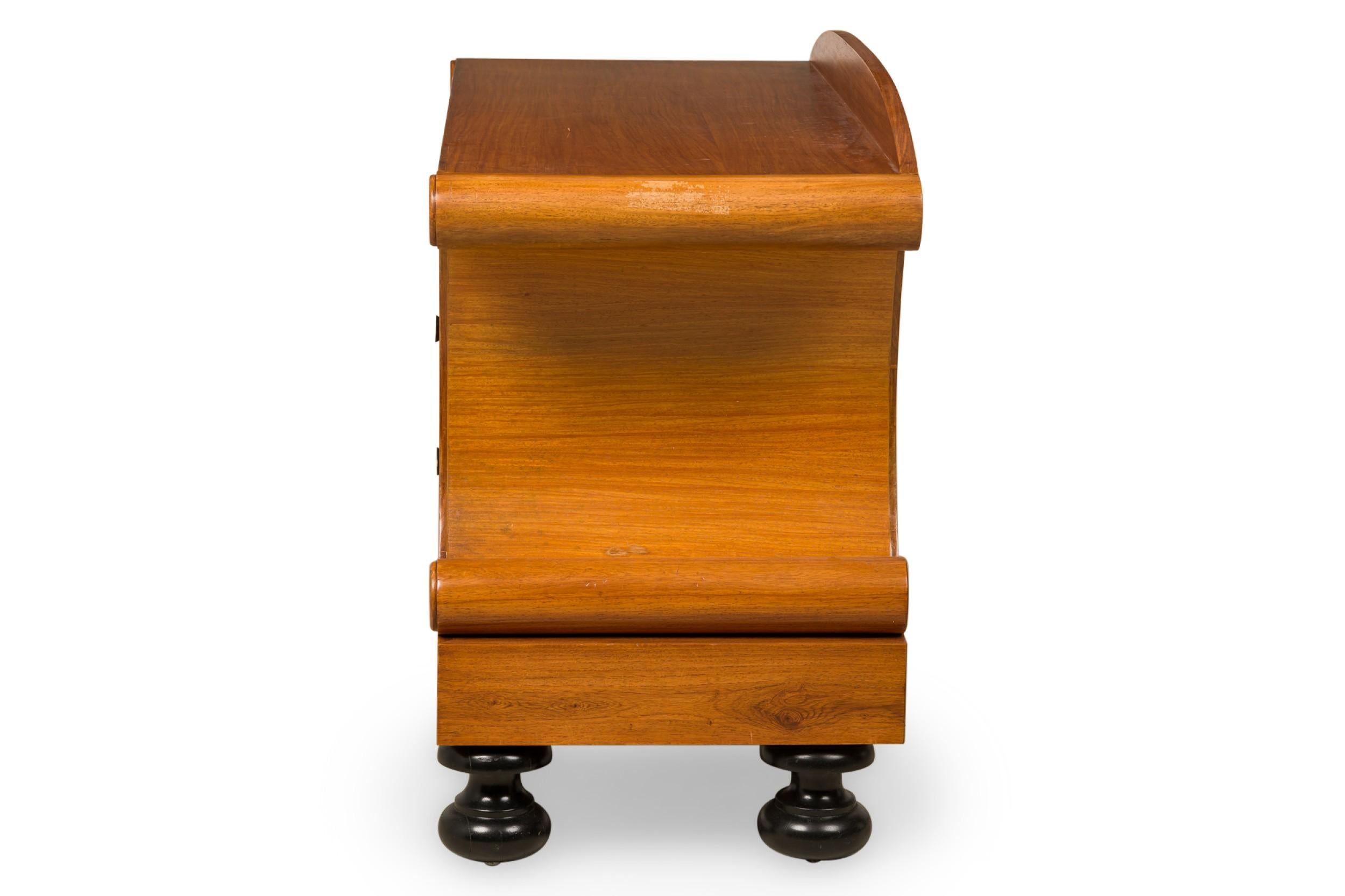 Unknown Pair of / Biedermeier-Style Fruitwood 3-Drawer Chests, style of Josef Danhauser For Sale