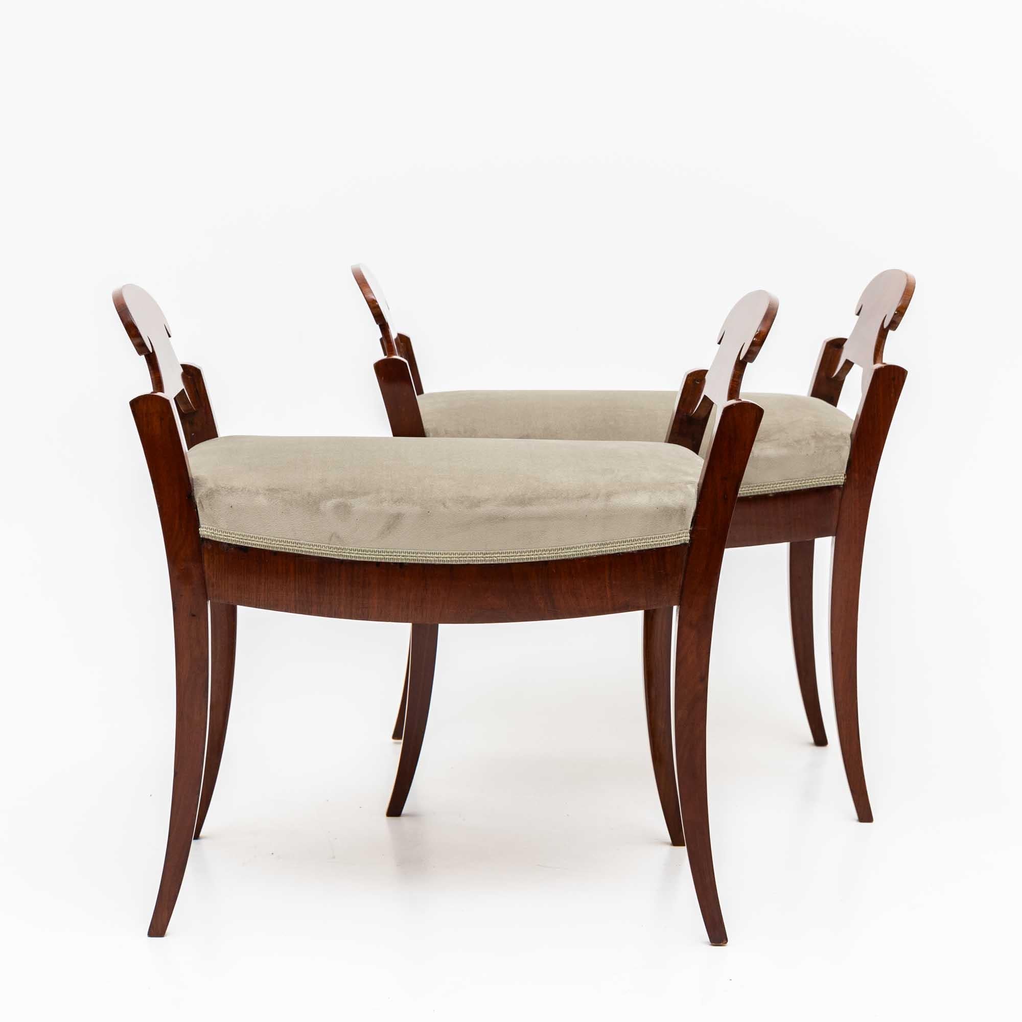 Coppia di tabourets Biedermeier, Scandinavia, prima metà del XIX secolo In condizioni buone in vendita a New York, NY