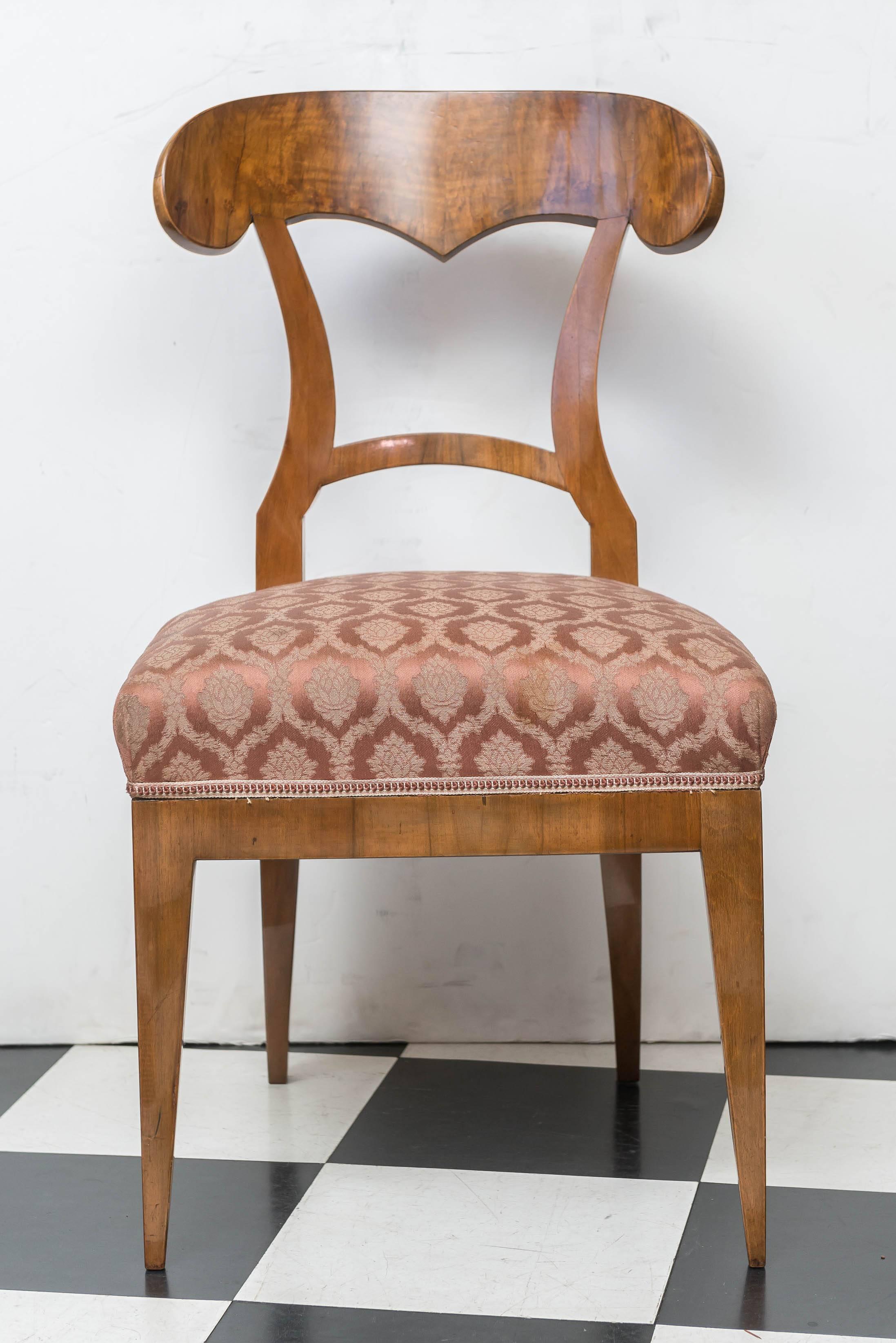 Pair of Biedermeier Walnut Side Chairs 1