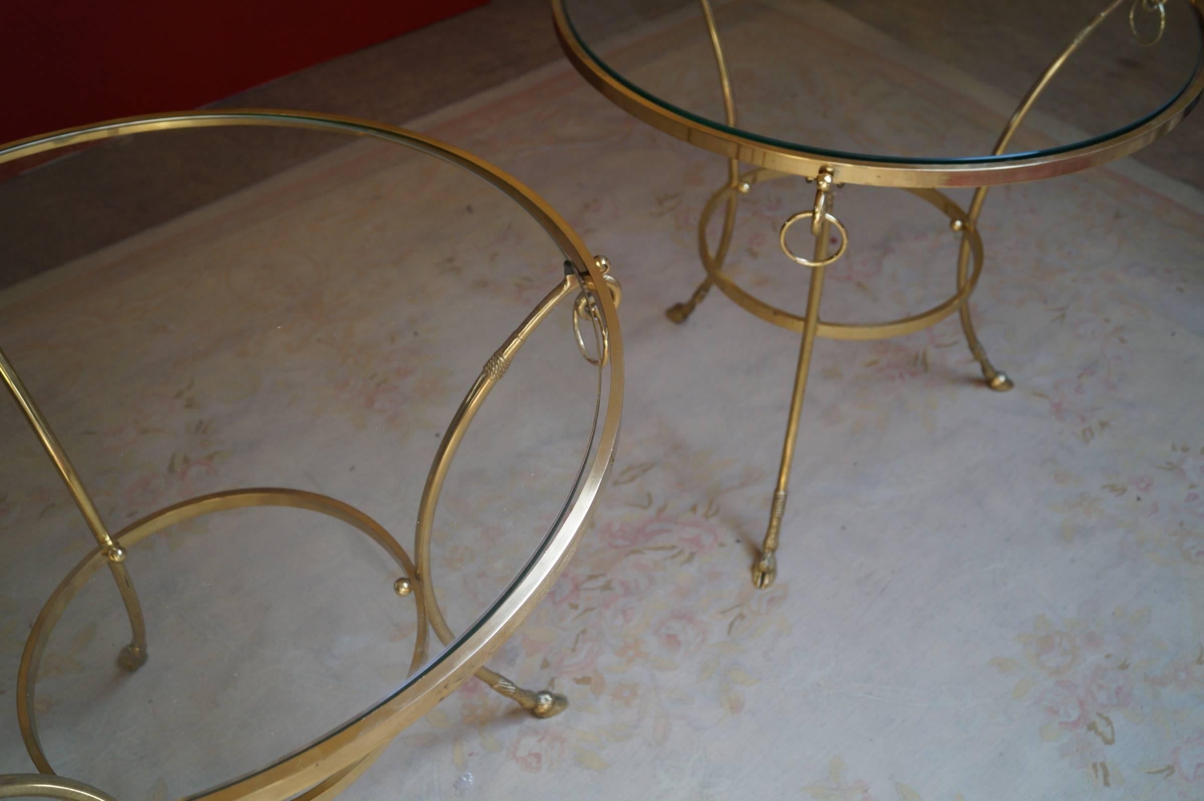 Pair of Big Brass Gueridon Occasional Tables Attributed to Maison Jansen In Good Condition In Haarlem, Noord-Holland