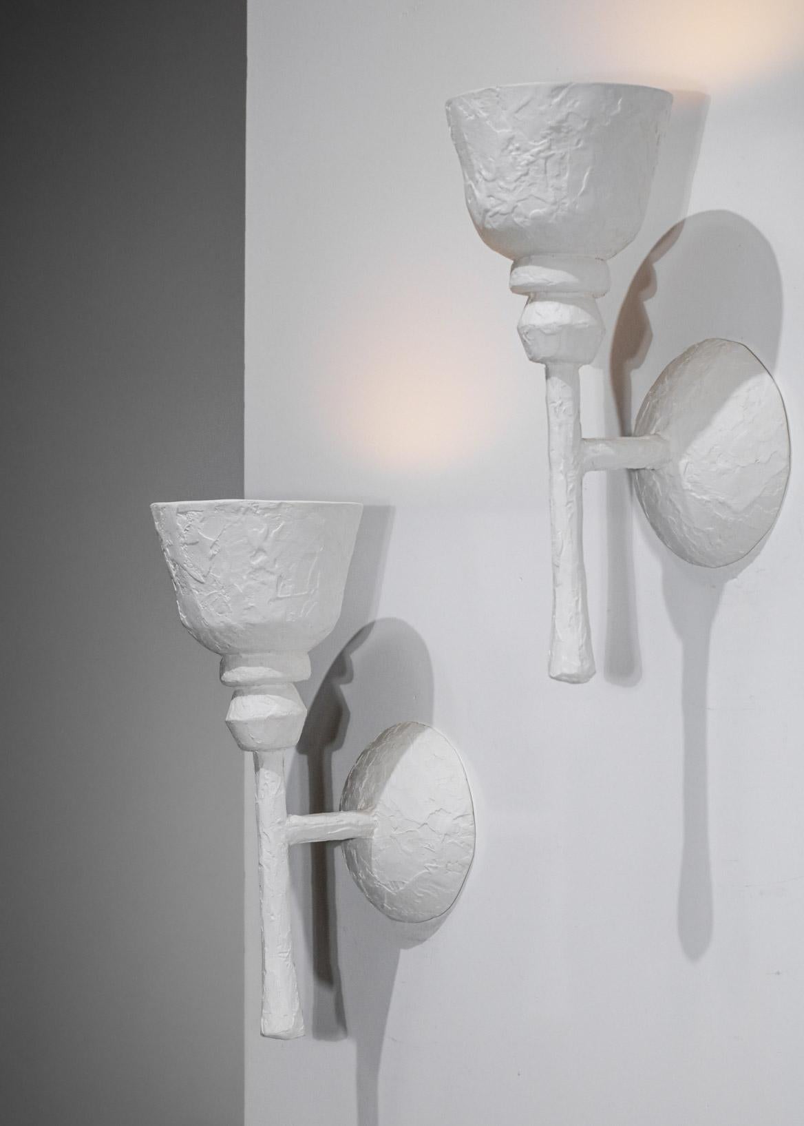 Pair of Big Sconces in Modern Plaster in the Style of Giacometti G170 For Sale 1