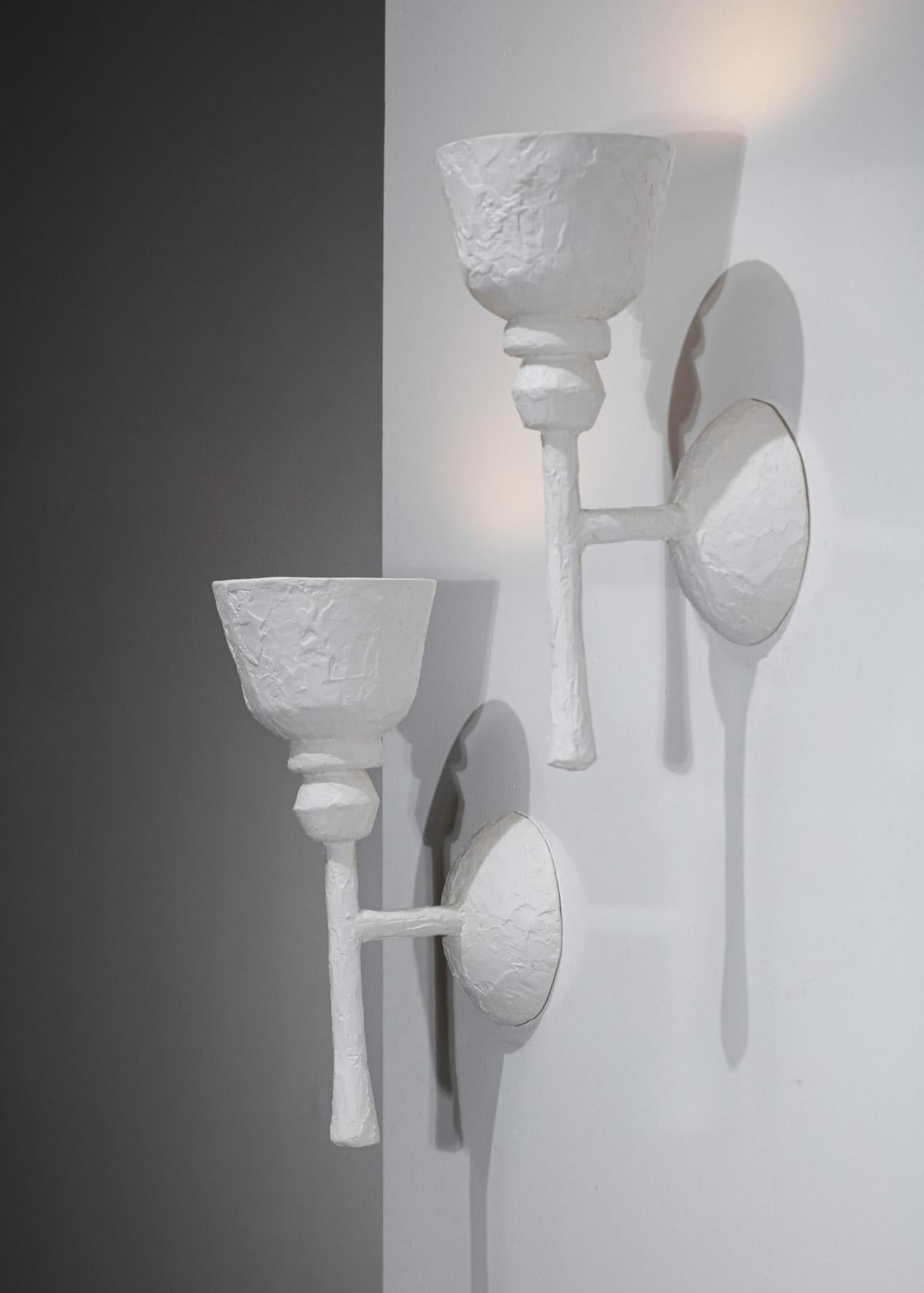 Pair of Big Sconces in Modern Plaster in the Style of Giacometti G170 For Sale 2