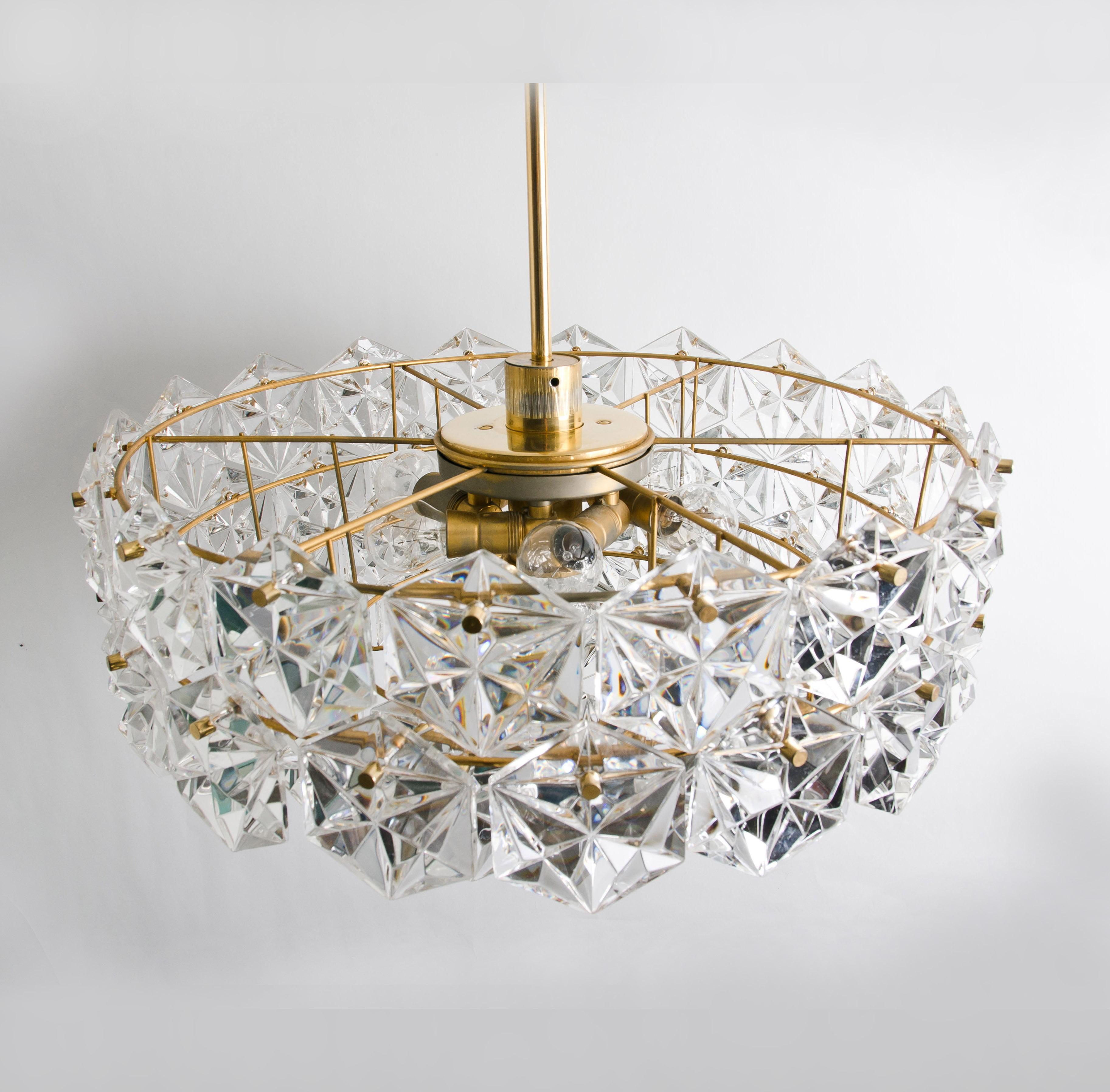 German Pair of Big Stunning Faceted Crystal Five-Tier Chandeliers Kinkeldey, 1970 For Sale