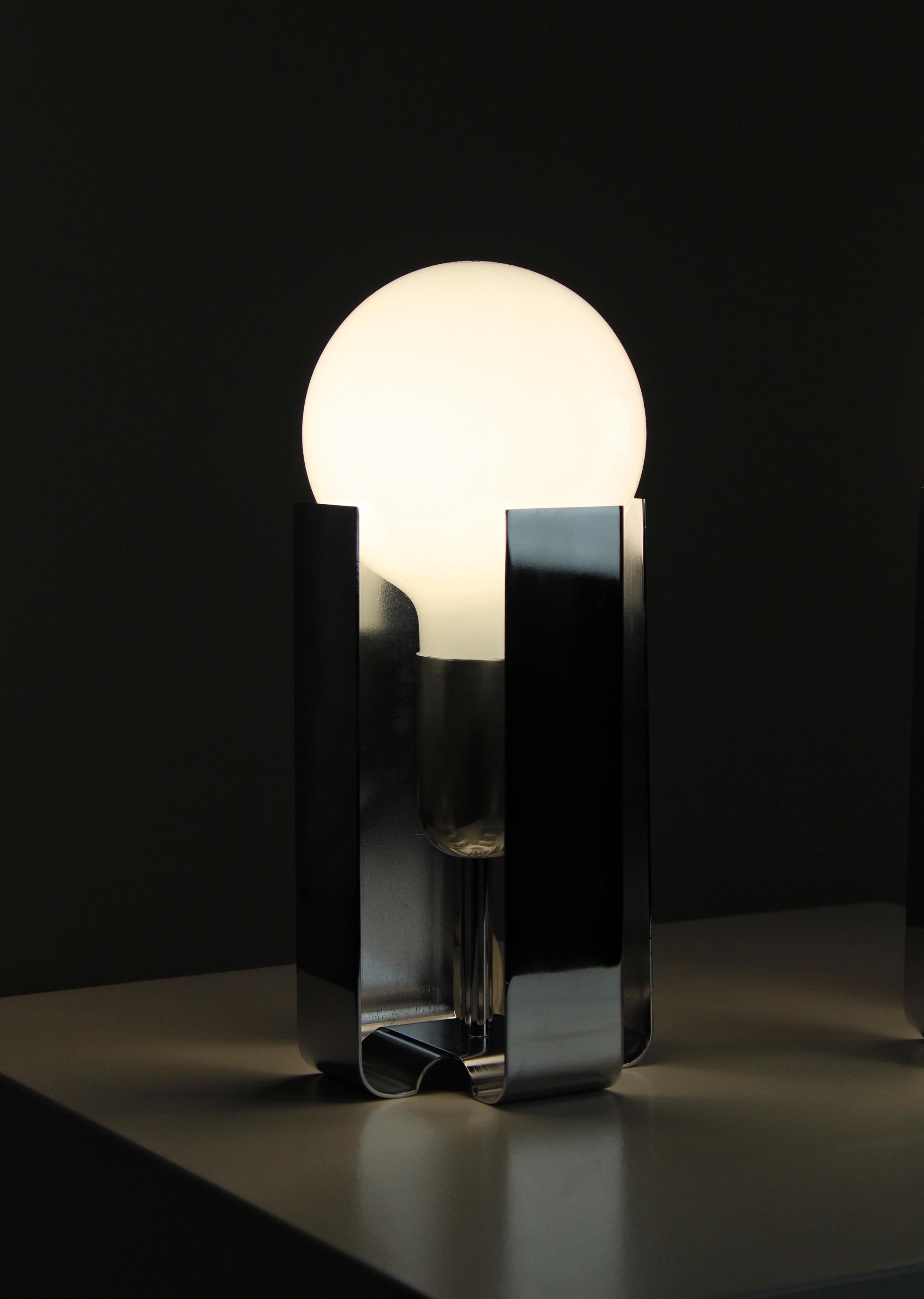 Italian Pair of Biglia table lamps by Claudio Salocchi for Lumenform, 1971