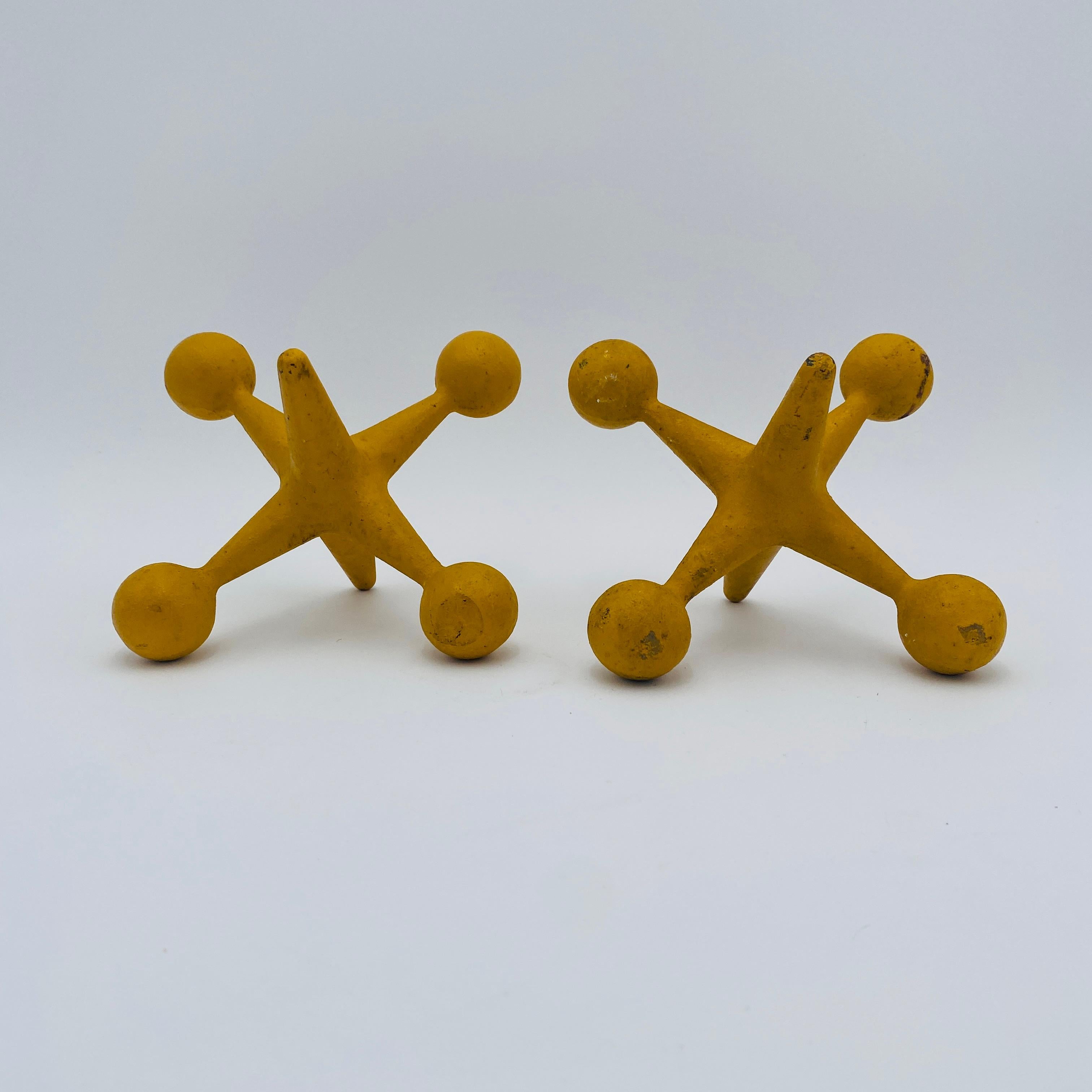 Mid-Century Modern Pair of Bill Curry for Design Line Jax or Jacks Bookends For Sale