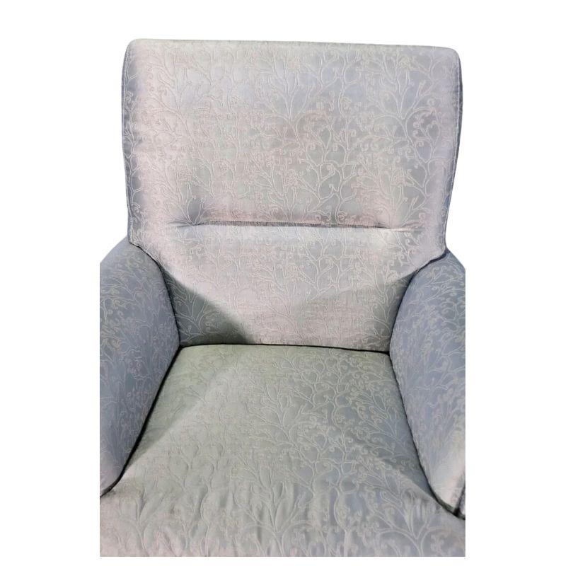 Moderne Paire de fauteuils tapissés contemporains Bill Sofield Baker en vente
