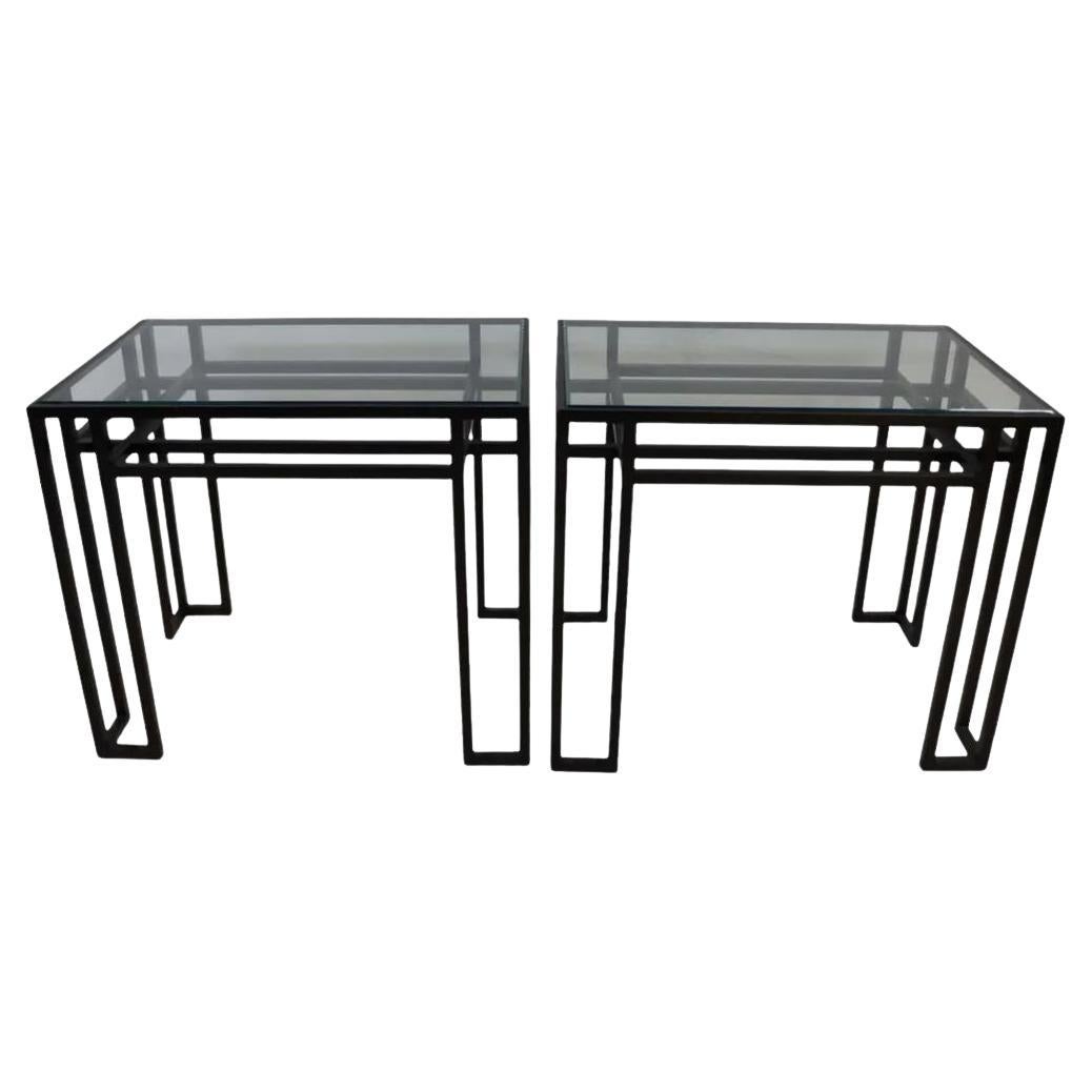 Paire de tables d'appoint géométriques à plateau en verre Billy Baldwin