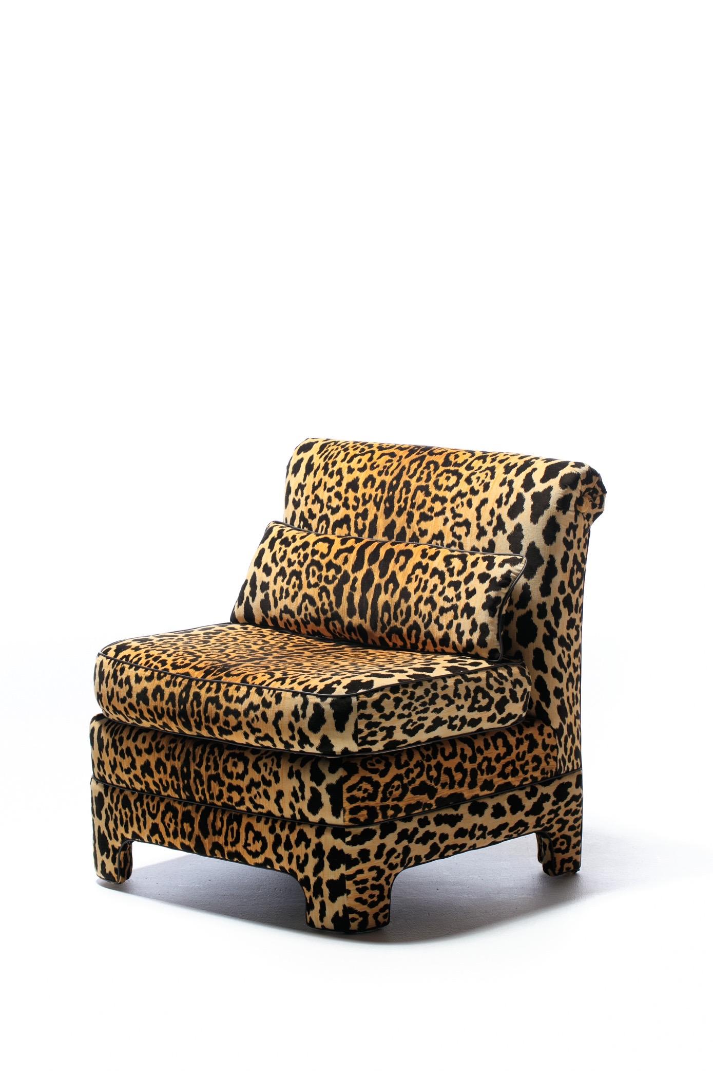 Pair of Billy Baldwin Regency Style Leopard Velvet Slipper Chairs, c. 1970s 10