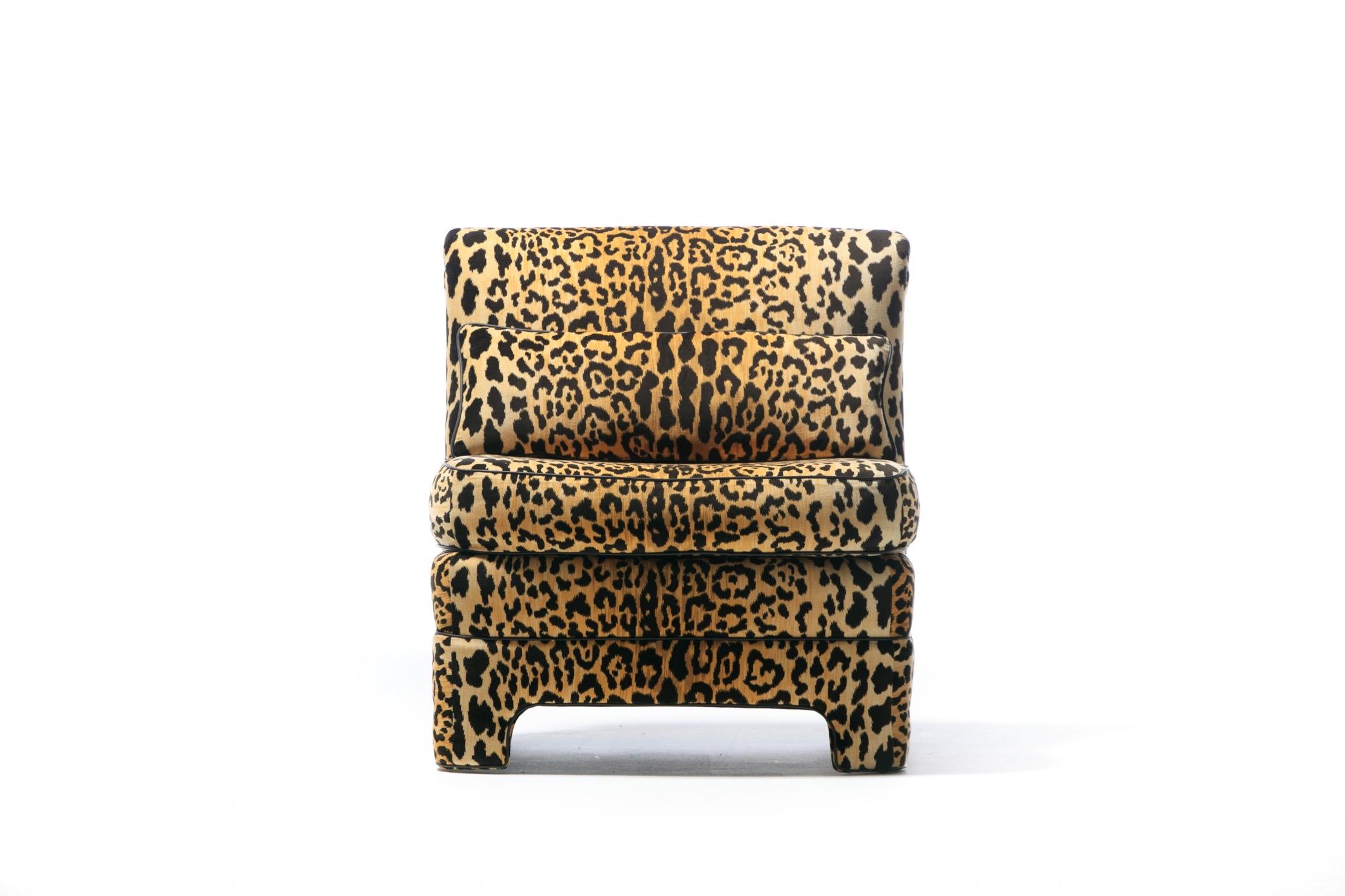 Pair of Billy Baldwin Regency Style Leopard Velvet Slipper Chairs, c. 1970s In Good Condition In Saint Louis, MO