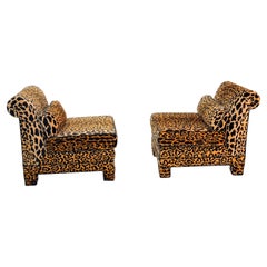 Pareja de sillones de terciopelo de leopardo estilo Billy Baldwin c.1970