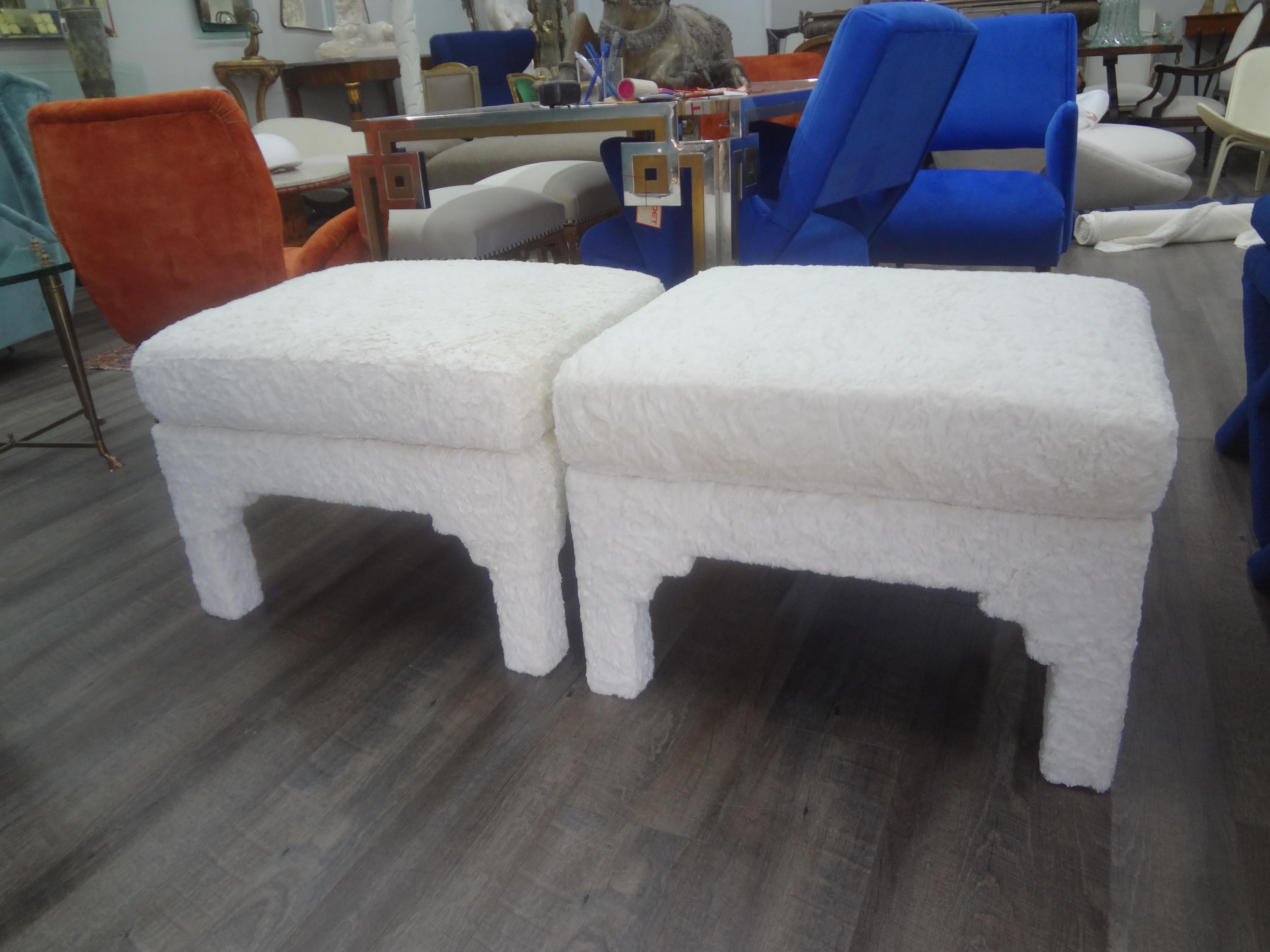 Pair of Billy Baldwin Style Parsons Ottomans In Good Condition For Sale In Houston, TX