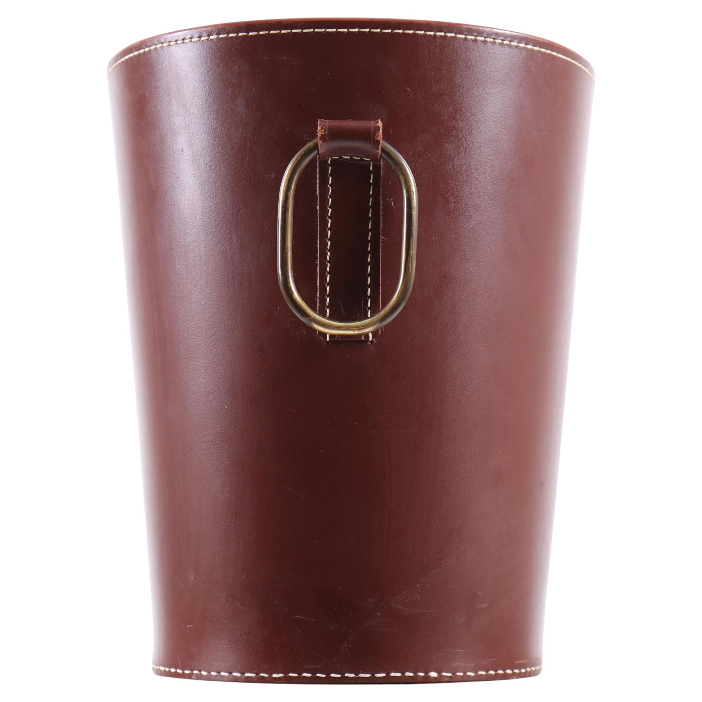 Coppia di cestini in pelle patinata, Illum Bolighus, 1950, Dainsh Midcentury