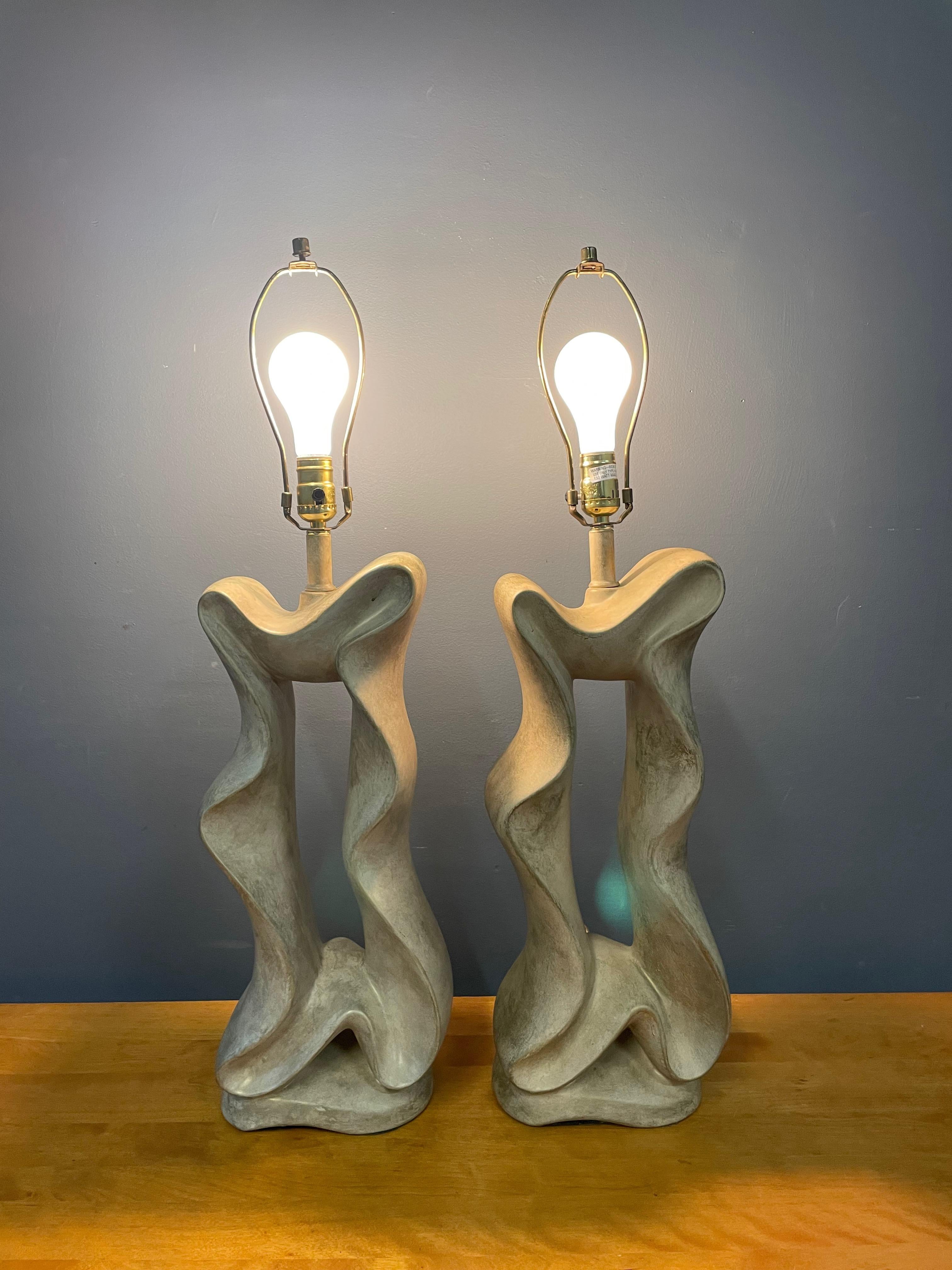 Pair of Biomorphic Post Modern Ribbon Form Ceramic Lamps by Jaru 4