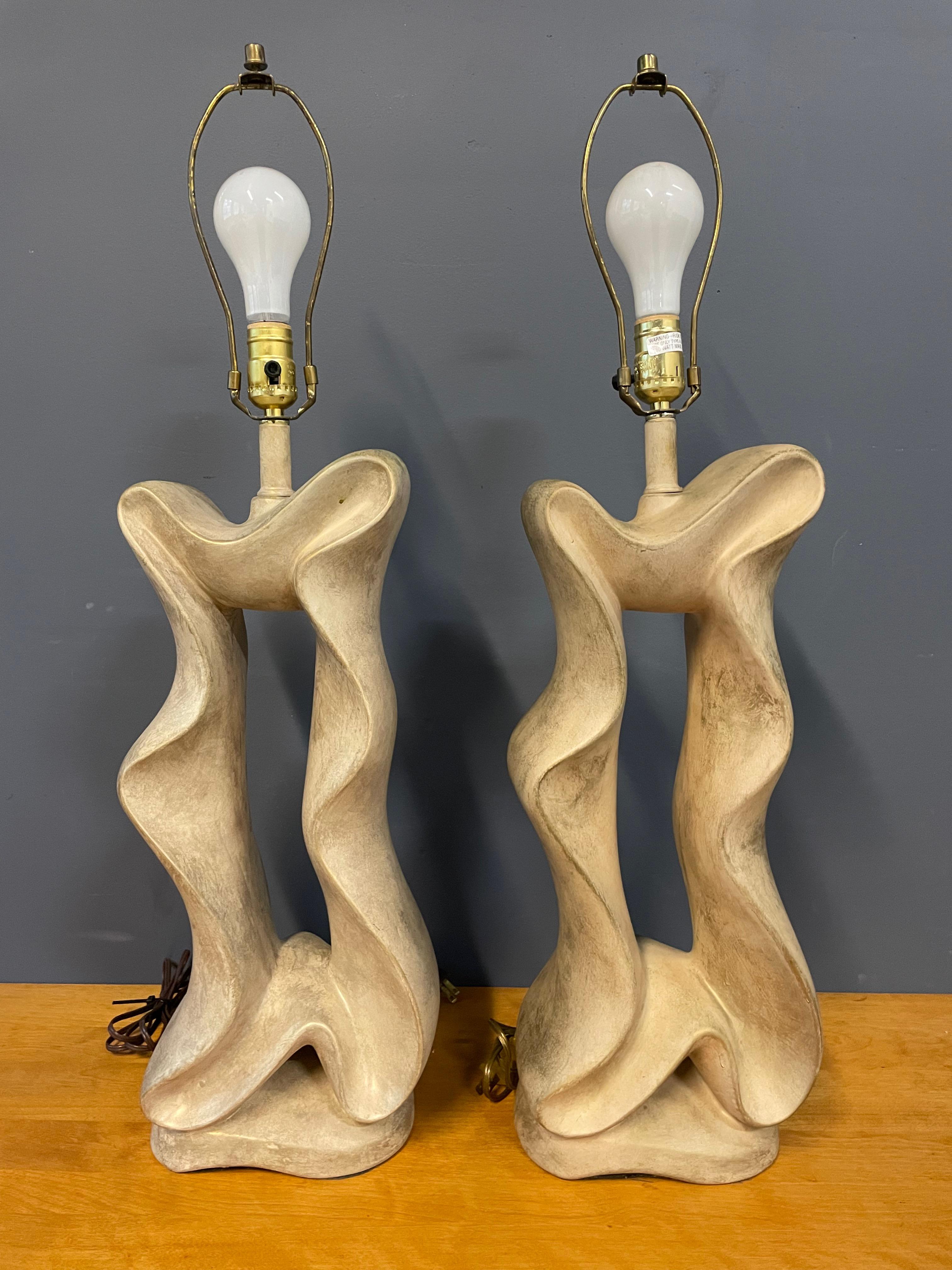 Post-Modern Pair of Biomorphic Post Modern Ribbon Form Ceramic Lamps by Jaru