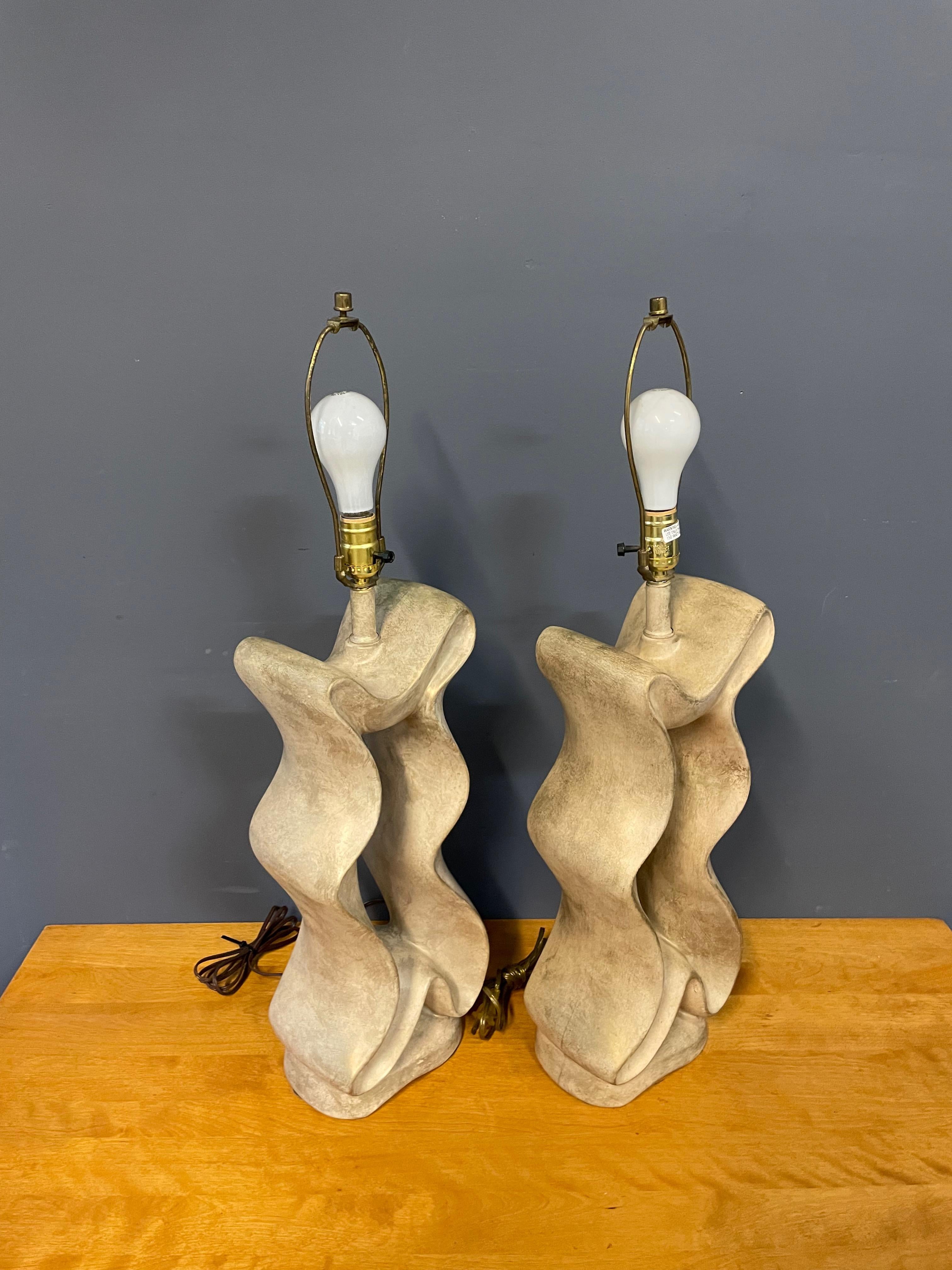 North American Pair of Biomorphic Post Modern Ribbon Form Ceramic Lamps by Jaru