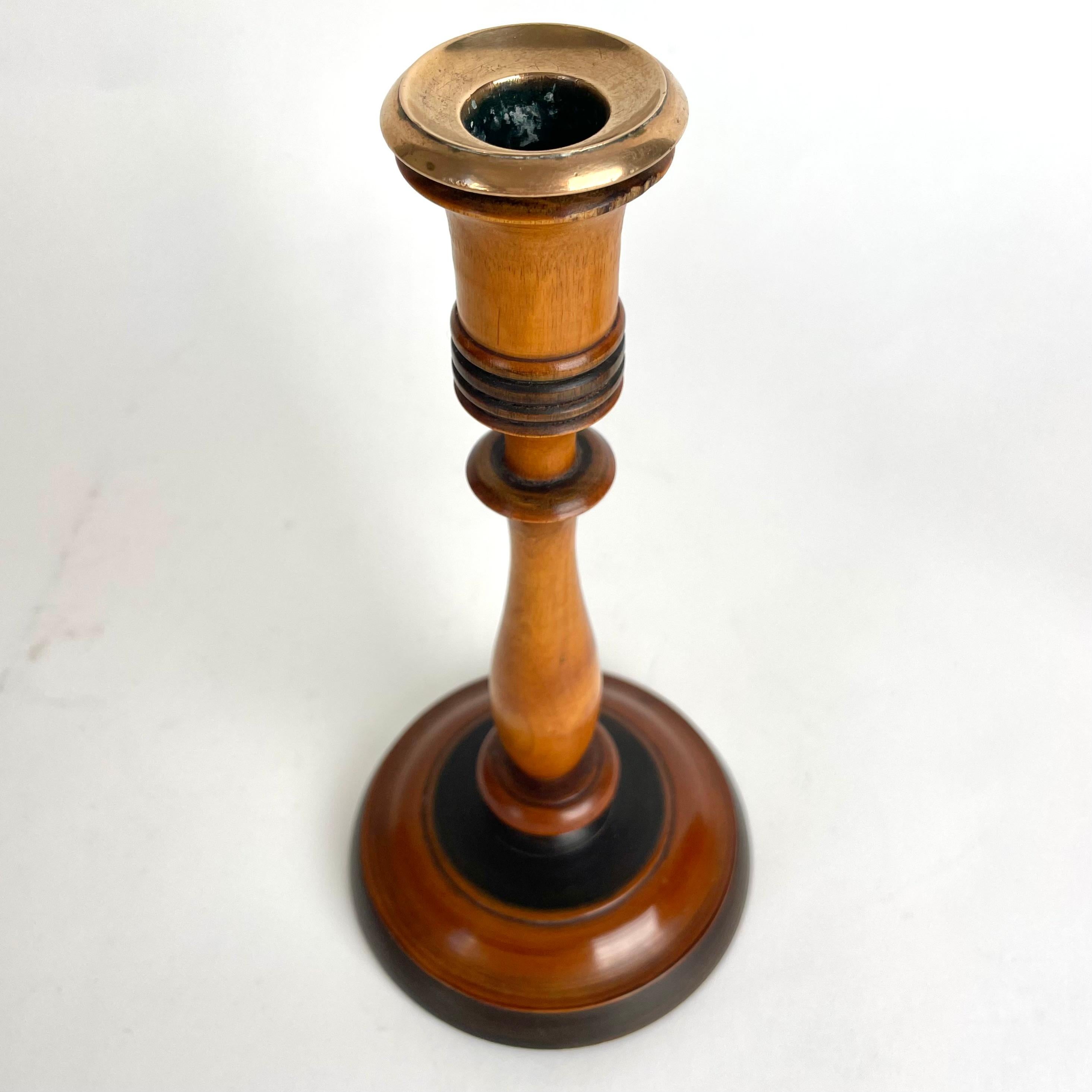 Pair of Birch Candlesticks in Swedish Karl-Johan from the 1820s-1830s For Sale 1