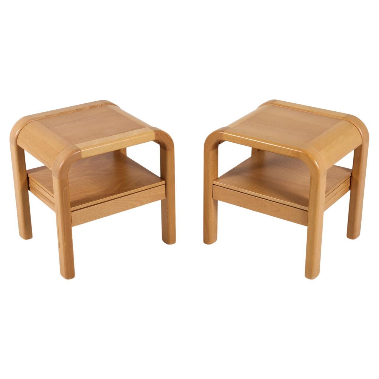 Paire de tables de nuit en bouleau A.I.C. C. 1980