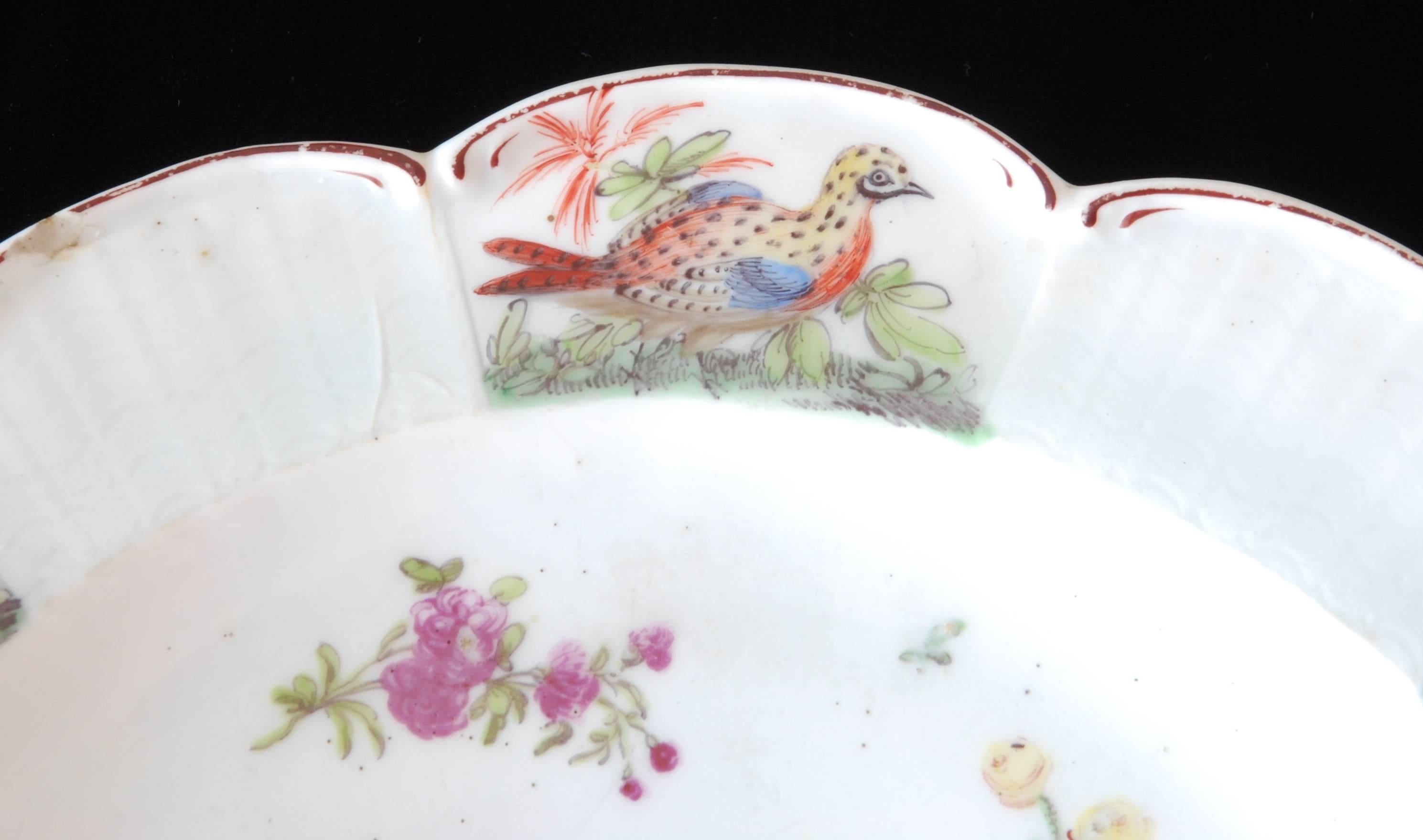Pair of Bird Plates, Chelsea, circa 1755 For Sale 3
