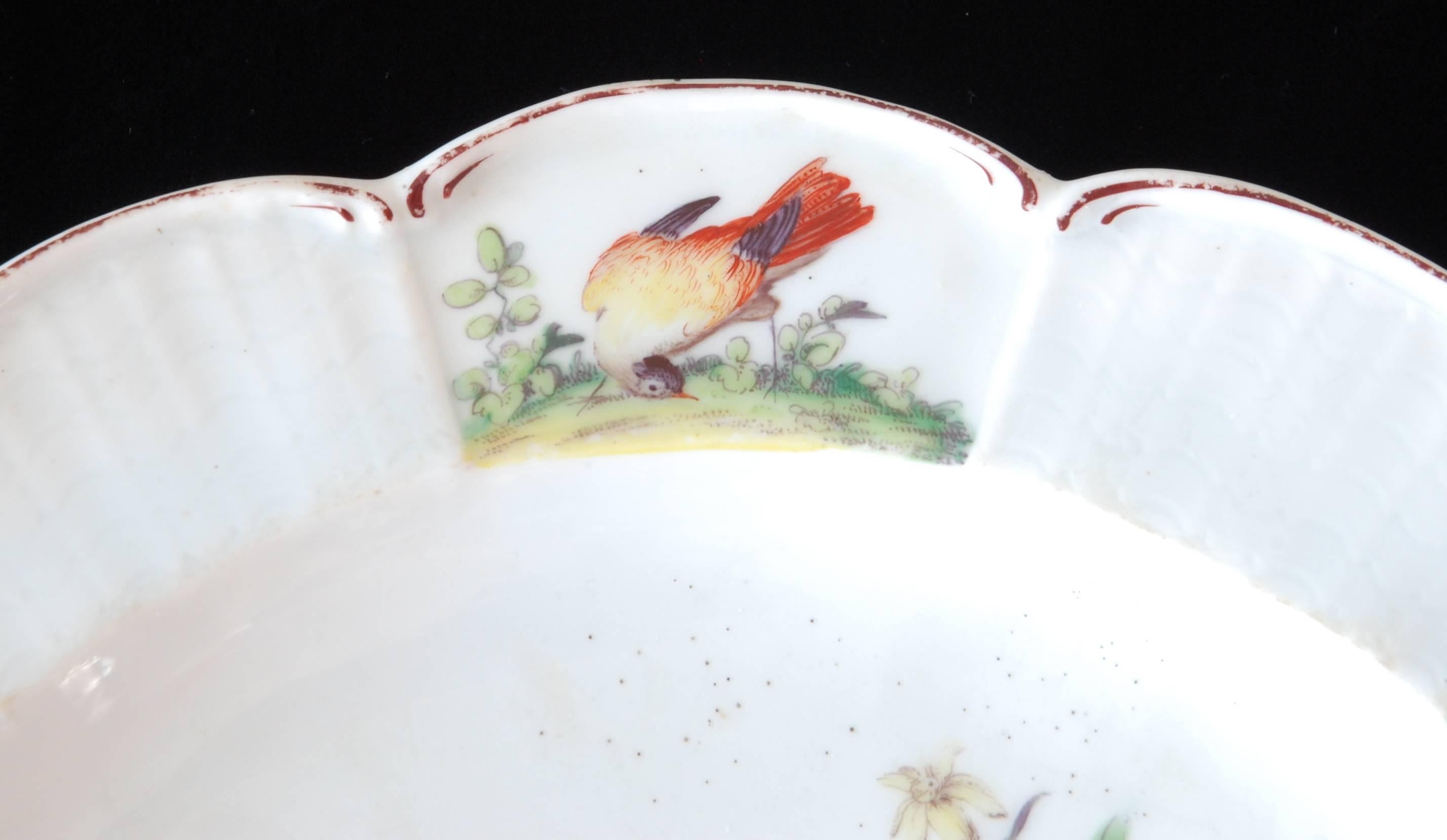Neoclassical Pair of Bird Plates, Chelsea, circa 1755 For Sale