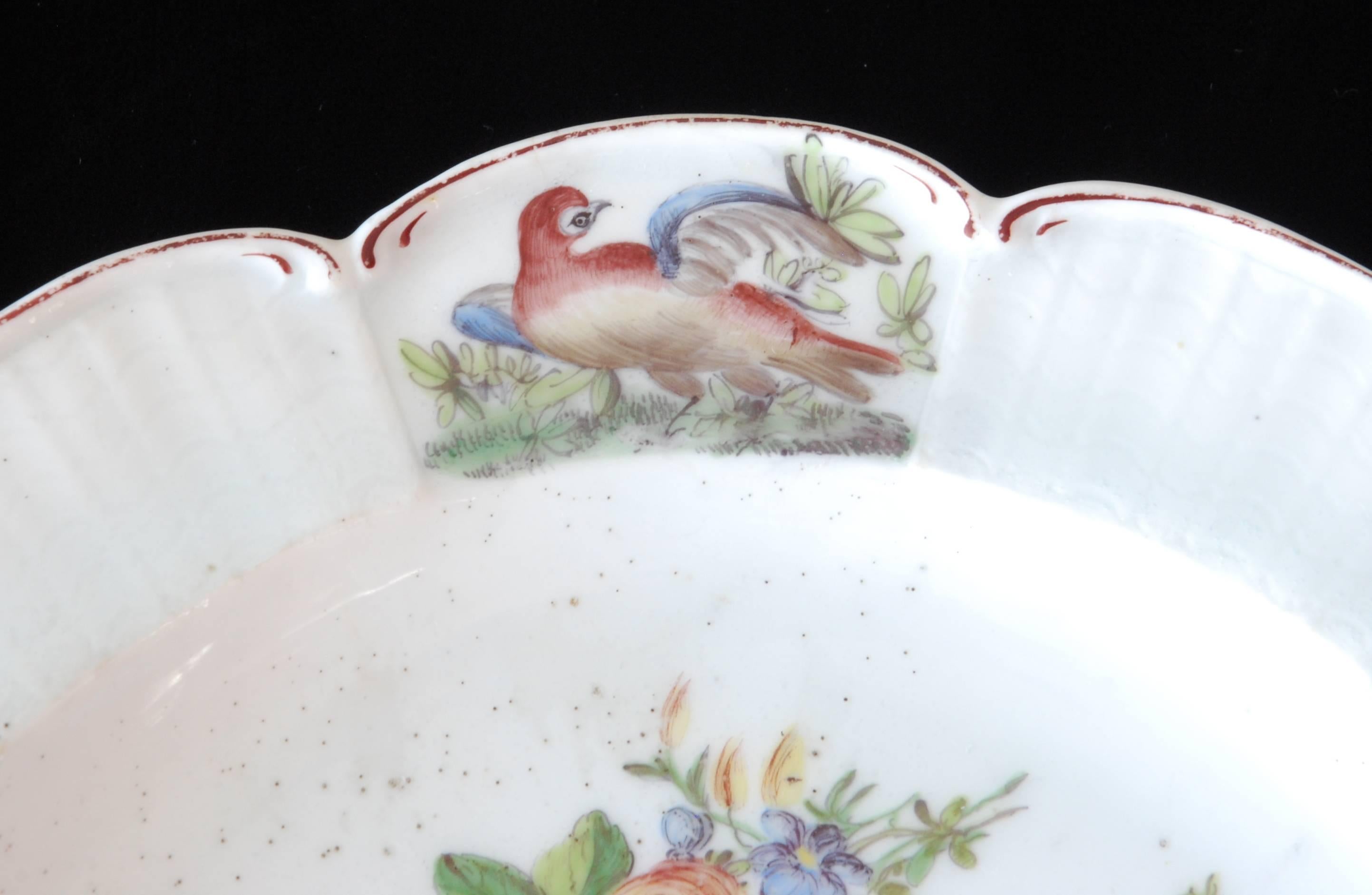 Porcelain Pair of Bird Plates, Chelsea, circa 1755 For Sale