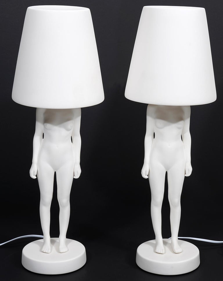 af hebben in de rij gaan staan Gecomprimeerd Pair of Biscuit Hiding Lady Table Lamps by Minke Van Voorthuizen for Pols  Potten For Sale at 1stDibs | biscuit chrome lady