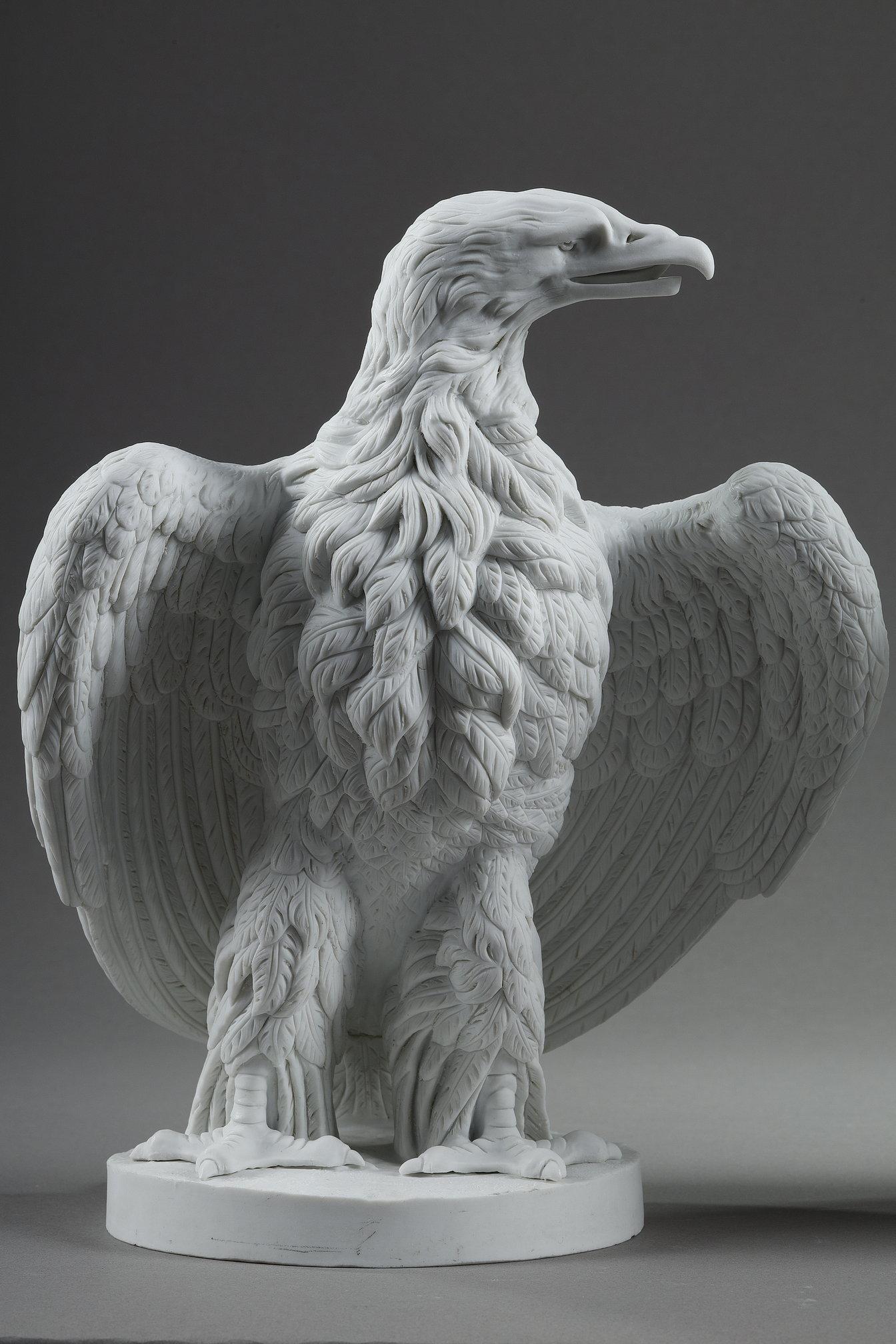 Porcellana Coppia di sculture in biscuit raffiguranti aquile di Napoleone III in vendita