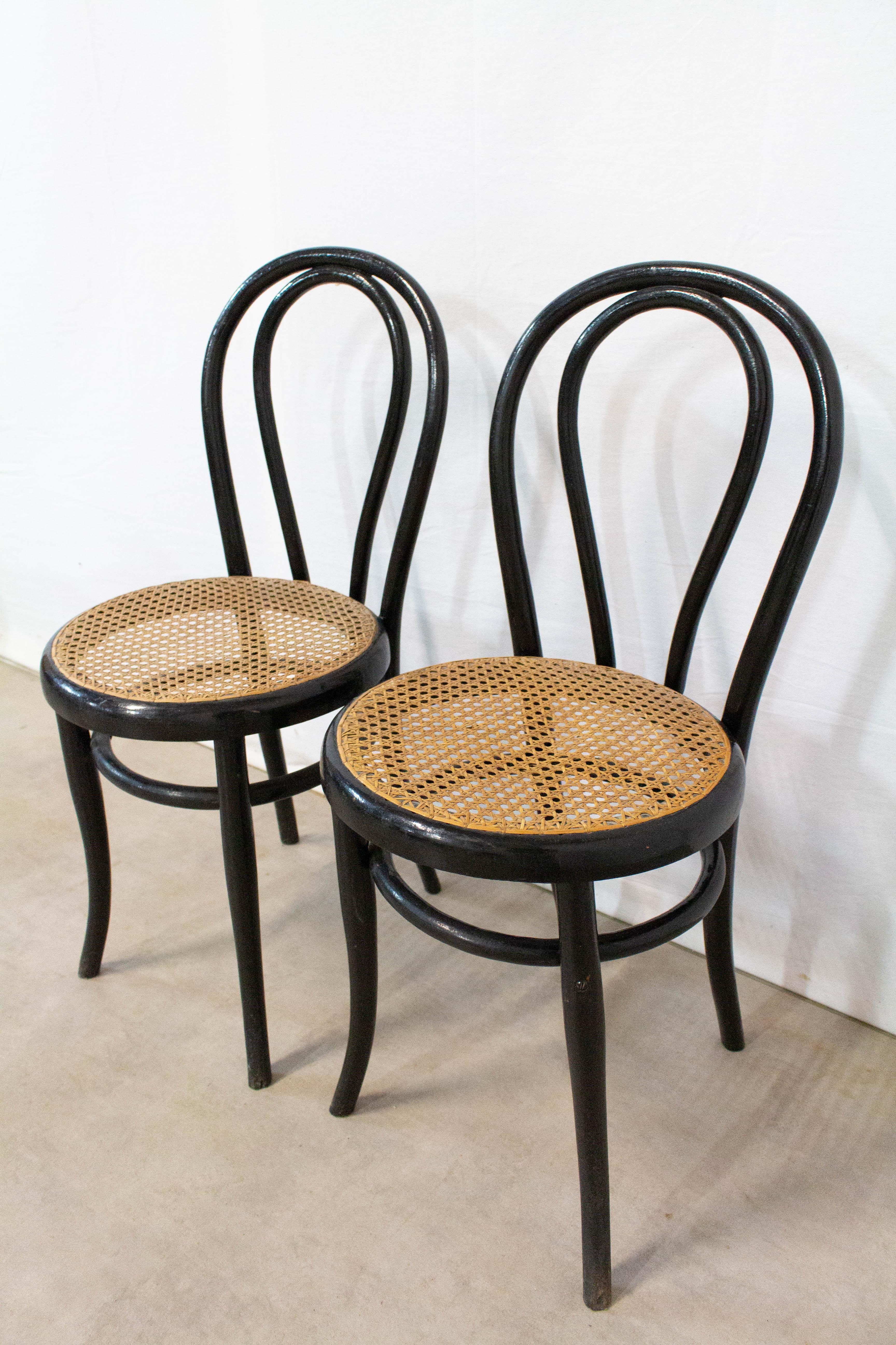 Bistro Caned Dining Chairs Fischel Thonet Style, France, Late 19th Century, Pair In Good Condition In Labrit, Landes